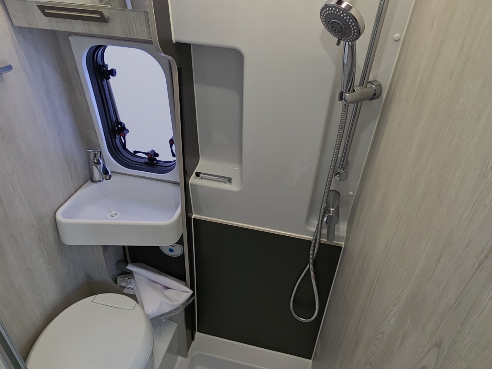 FIAT Ducato Roller Team Livingstone Duo XL-image-10