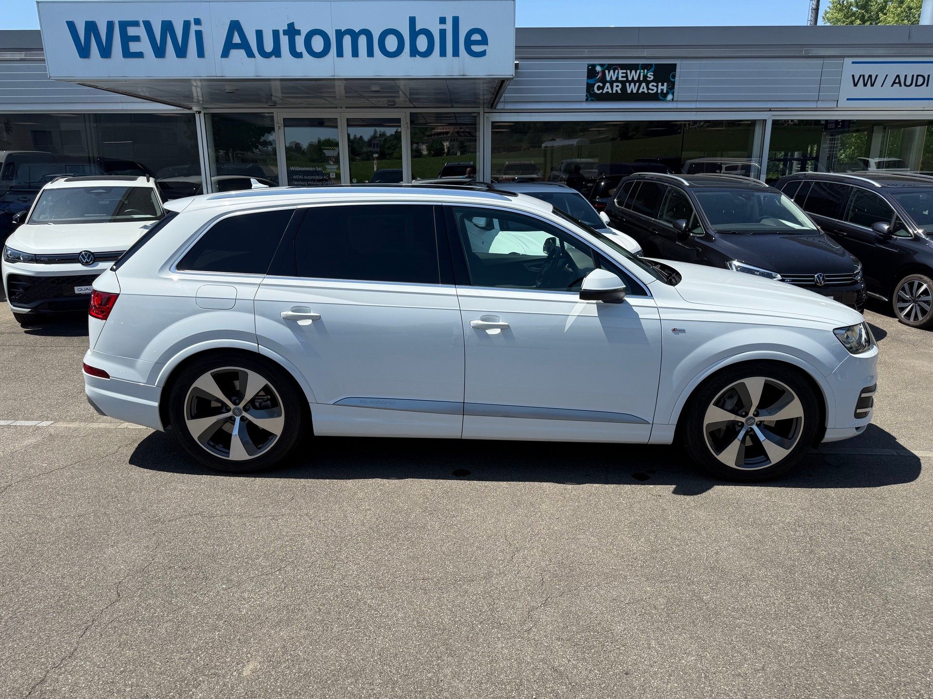 AUDI Q7 3.0 TDI quattro tiptronic-image-8