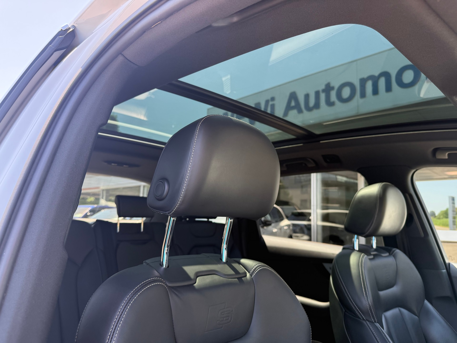 AUDI Q7 3.0 TDI quattro tiptronic-image-22