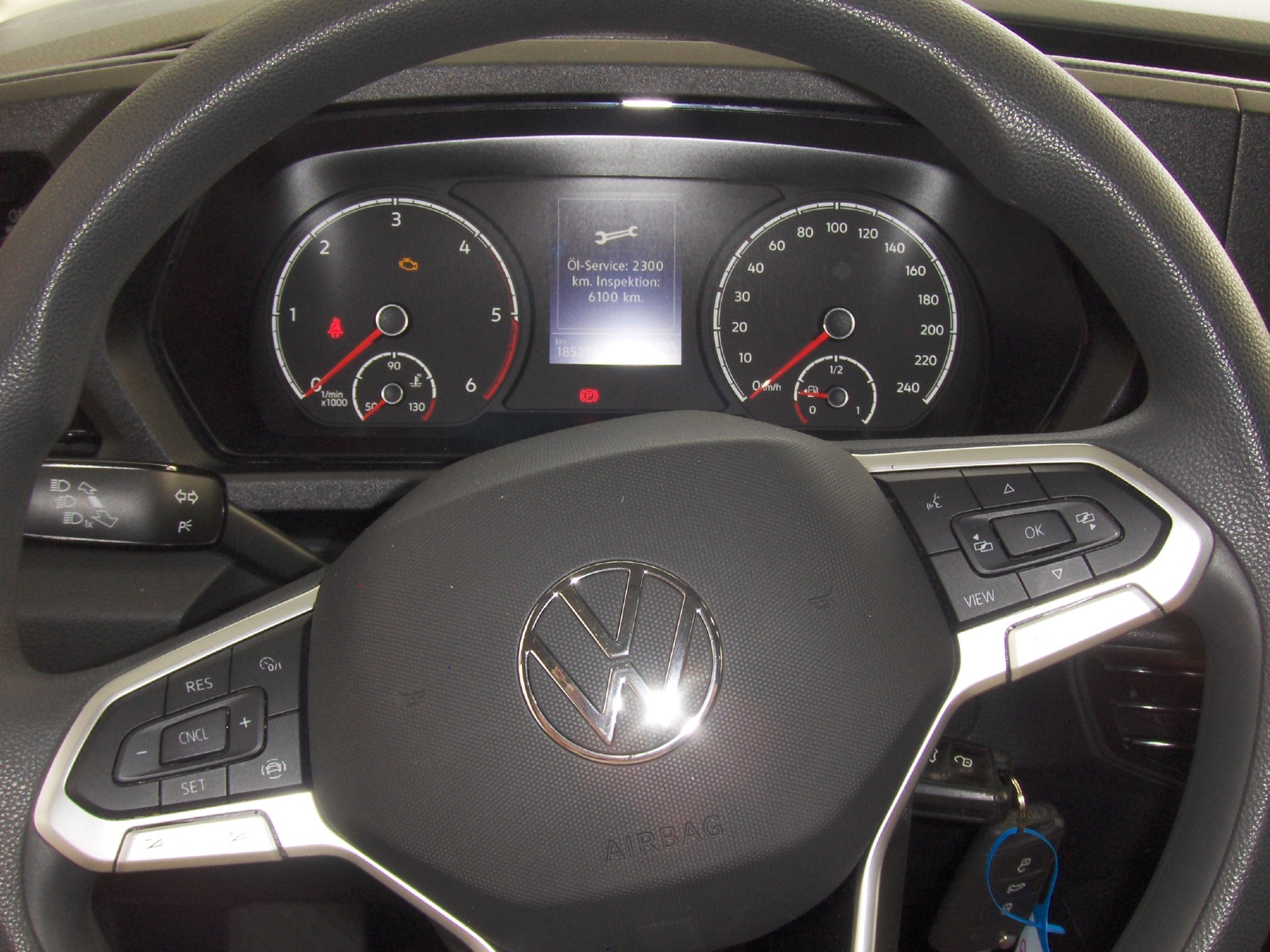 VW Caddy Maxi 2.0 TDI Life 4Motion-image-8
