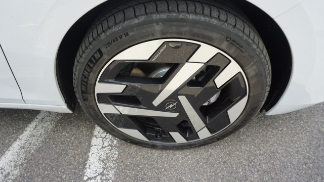 OPEL Astra ST 58 kWh Ultimate-image-6