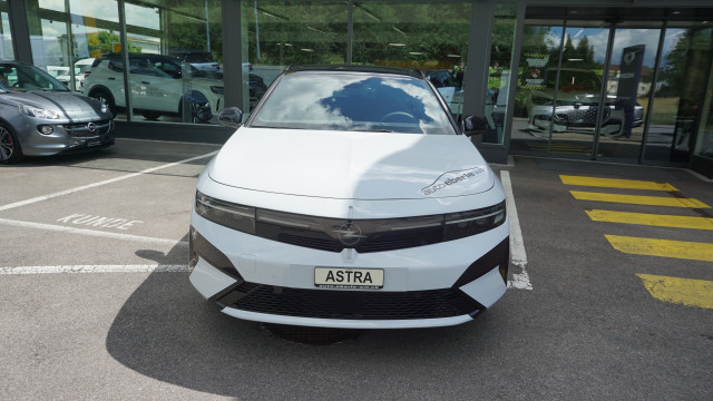 OPEL Astra ST 58 kWh Ultimate-showroom-element-1