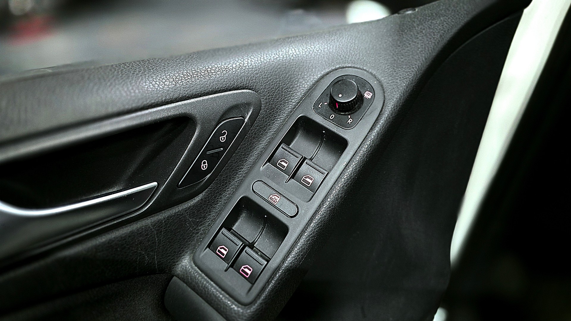 VW Rabbit-image-28