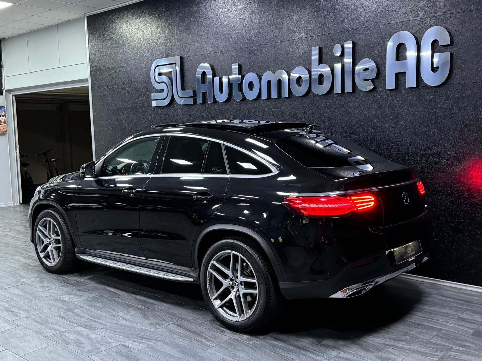 MERCEDES-BENZ GLE Coupé 350 d 4Matic 9G-Tronic-image-4