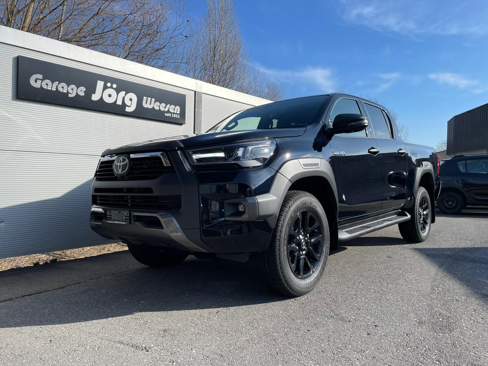 TOYOTA Hilux Double Cab.-Pick-up 2.8 D-4D 204 Invincible MHEV-image-0