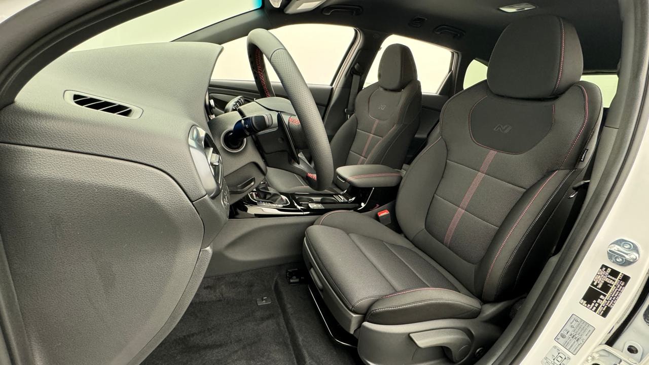 HYUNDAI i30 Wagon 1.5 T-GDi N Line 48V MH DCT-image-4