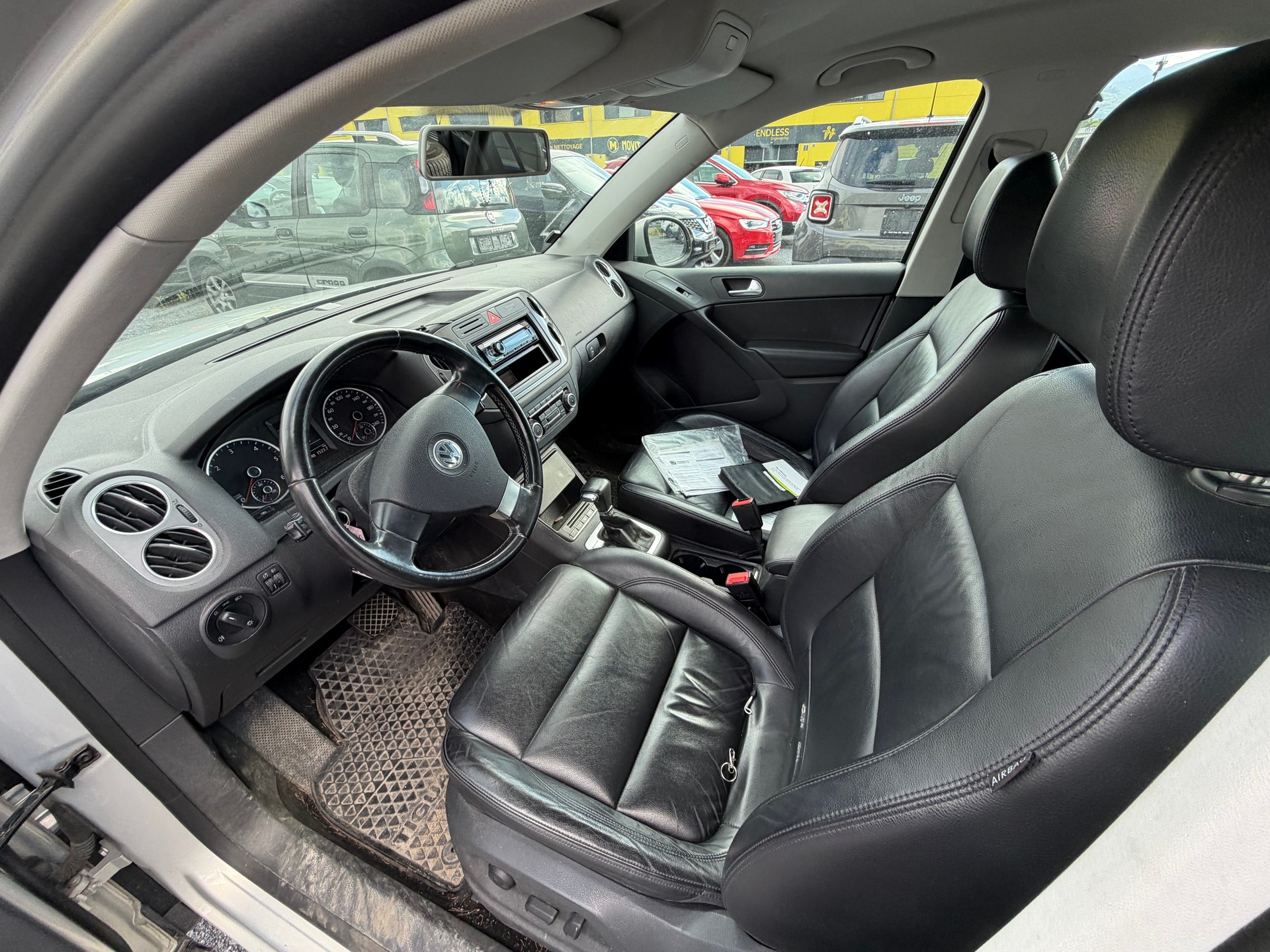 VW Tiguan 2.0 TDI Track&Field Tiptronic-image-9