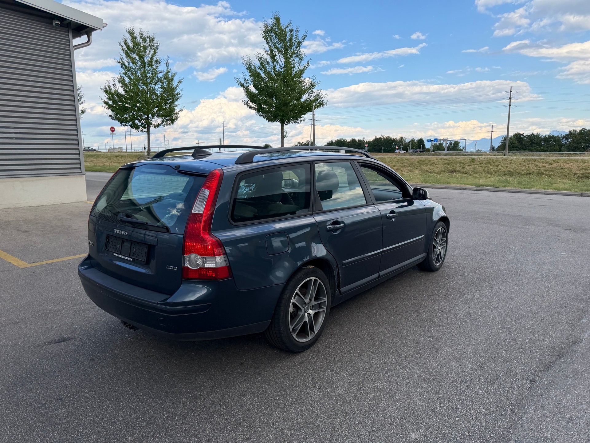 VOLVO V50 2.0D Summum-image-5