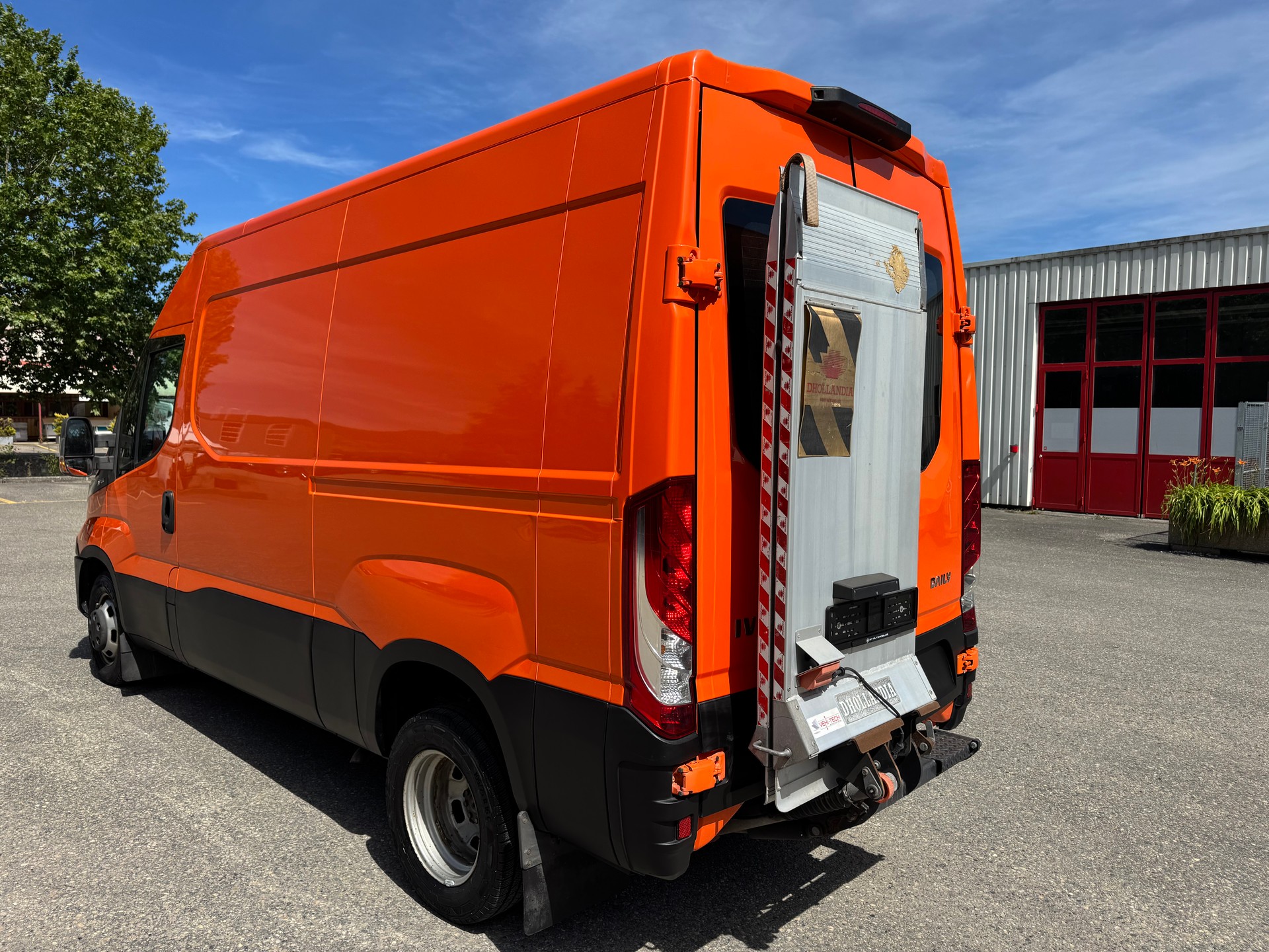 IVECO 35 C 15 V-image-5