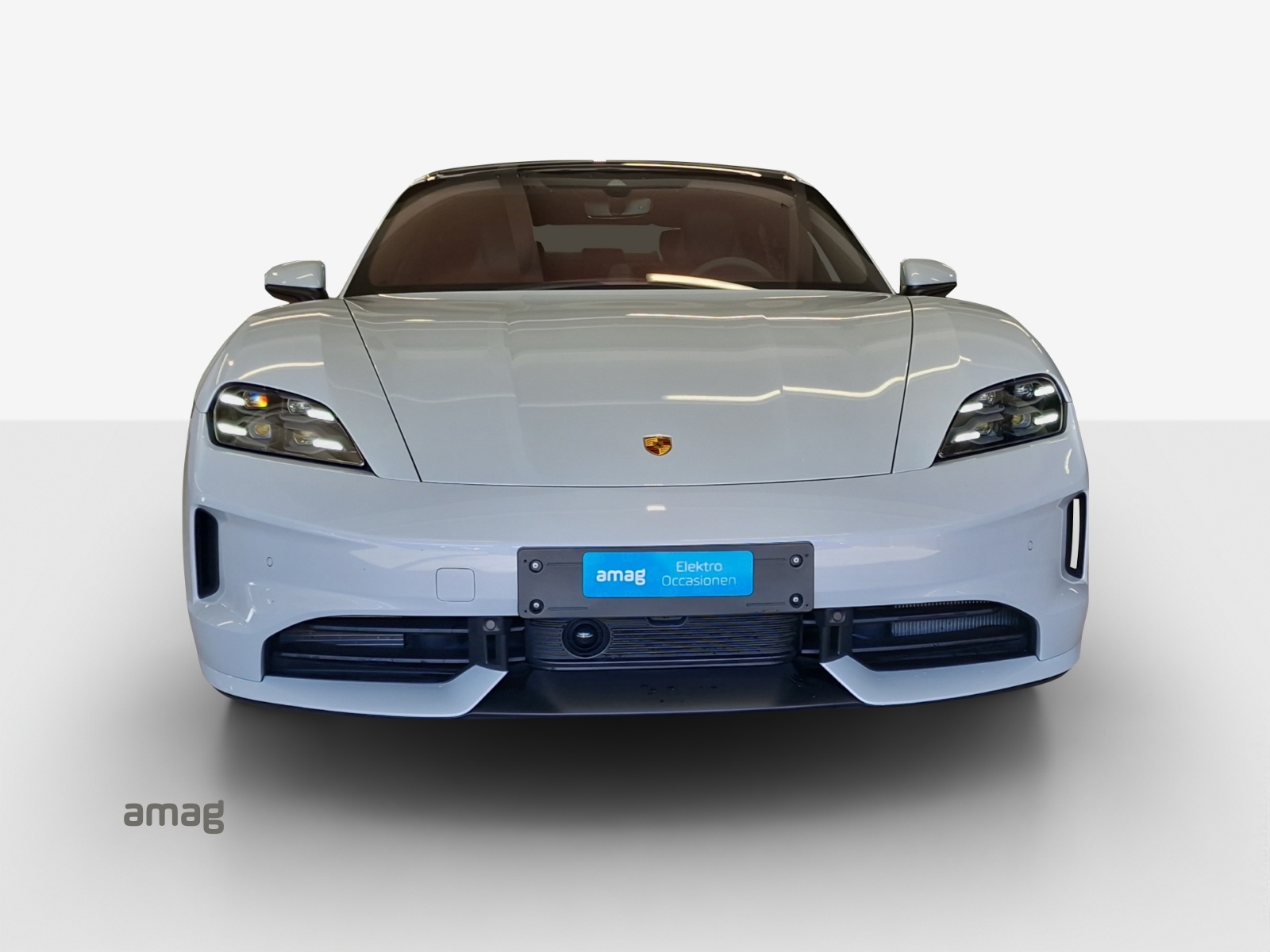PORSCHE Taycan 104kWh-image-14