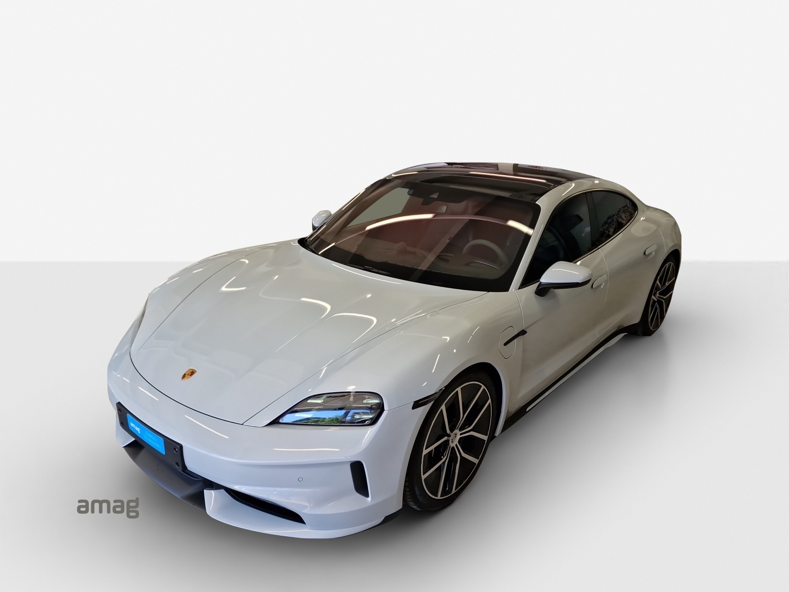 PORSCHE Taycan 104kWh-image-4