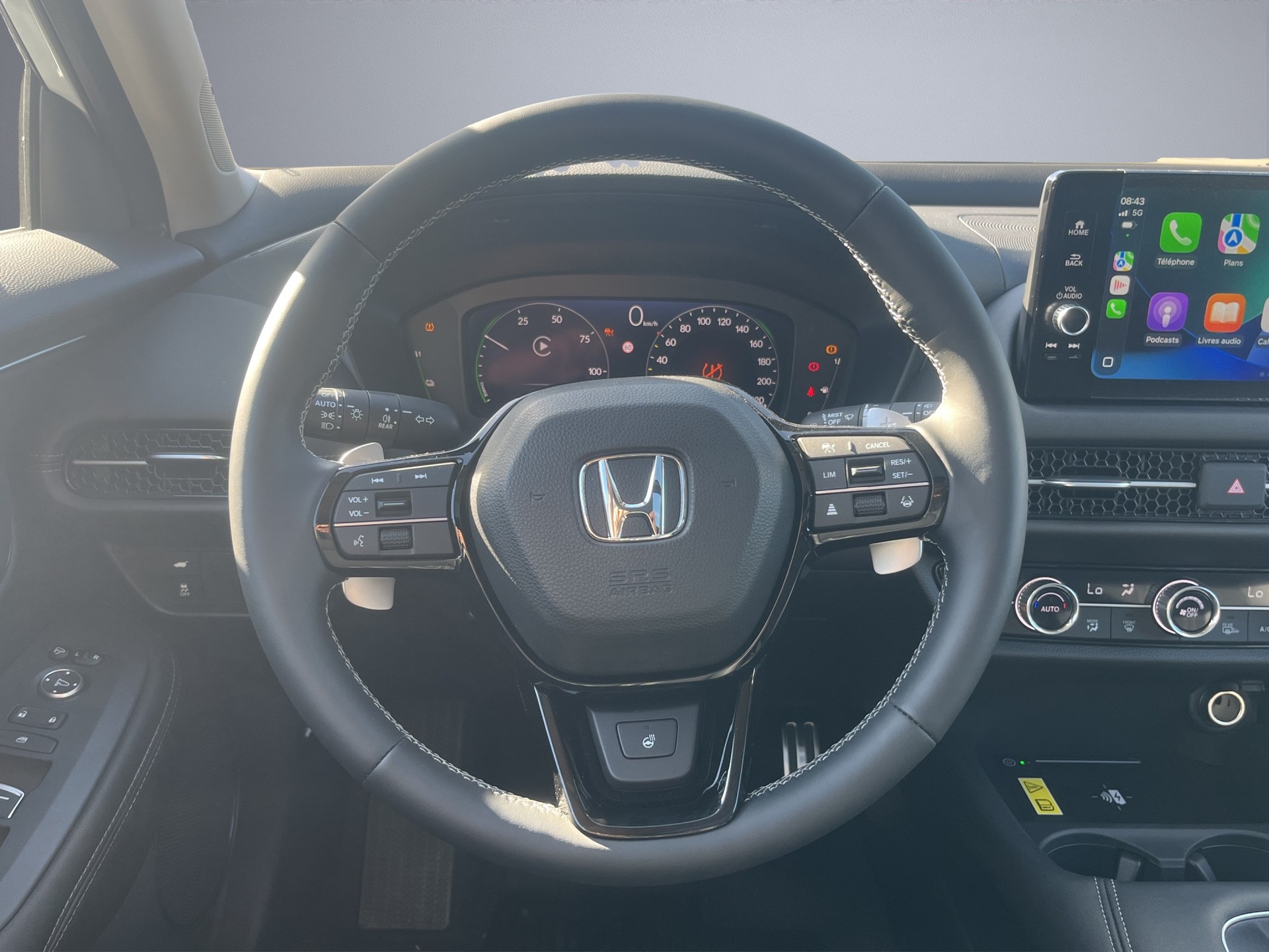 HONDA ZR-V 2.0 i-MMD Advance-image-9