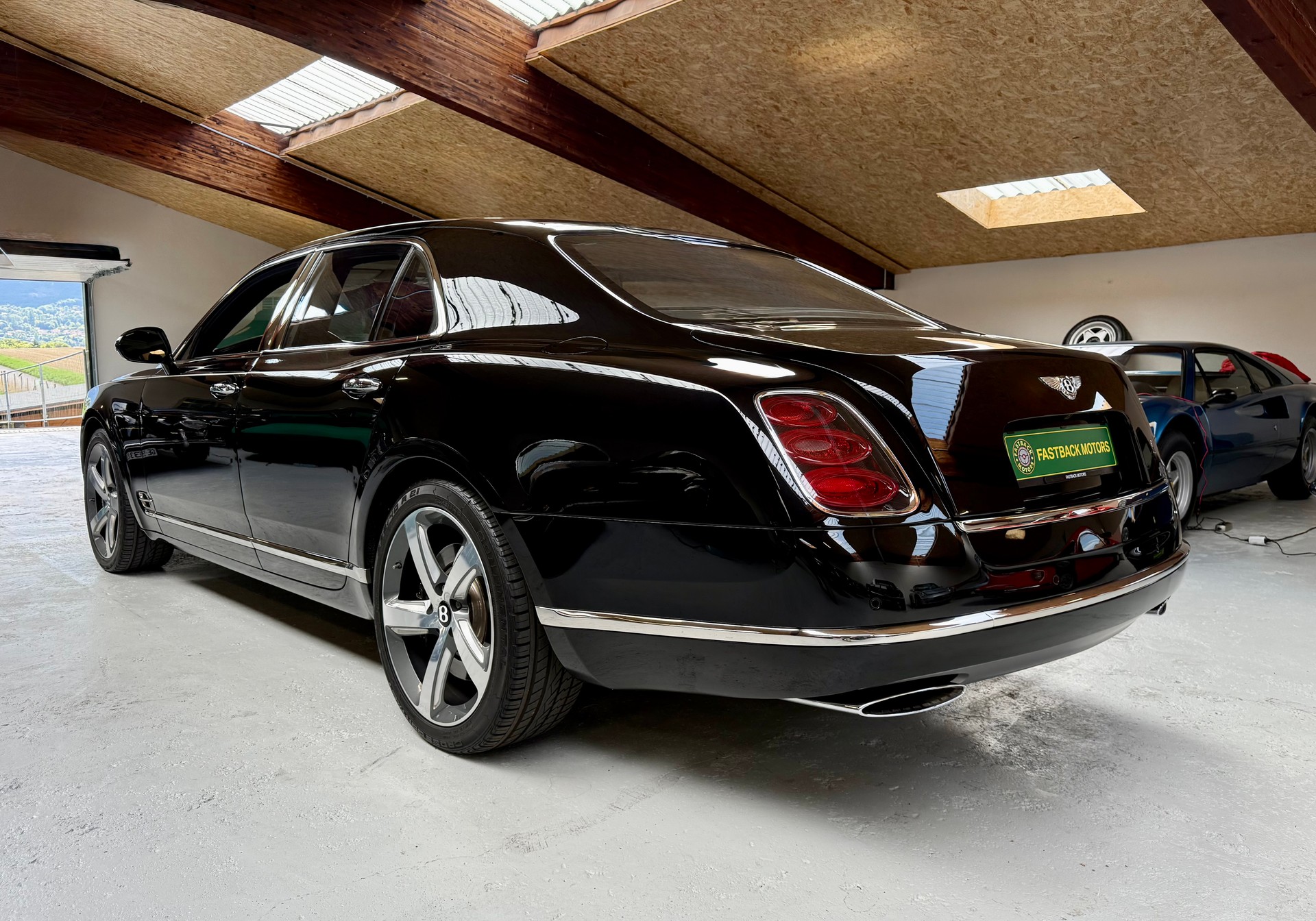 BENTLEY Mulsanne Speed-image-2