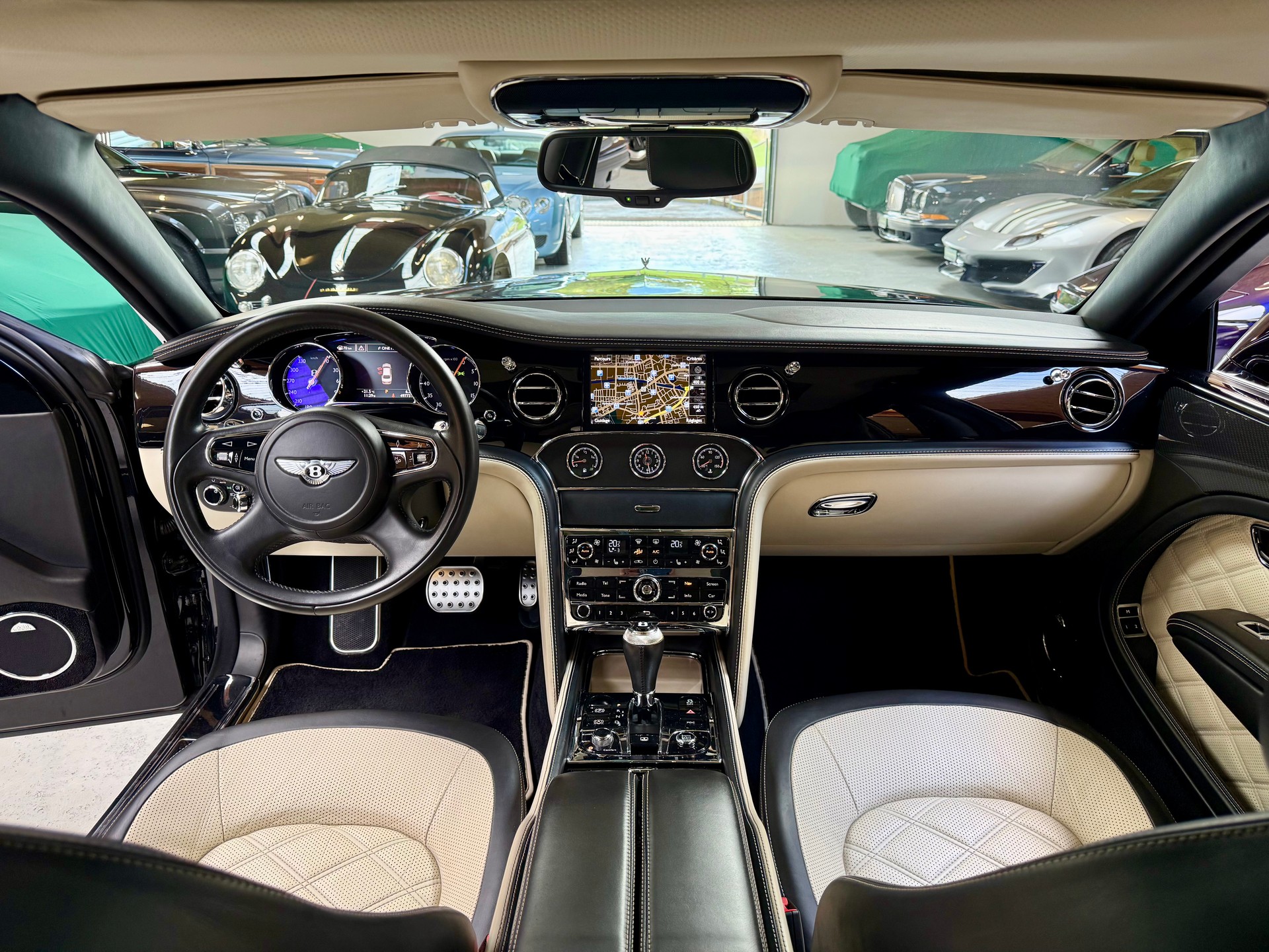 BENTLEY Mulsanne Speed-image-12