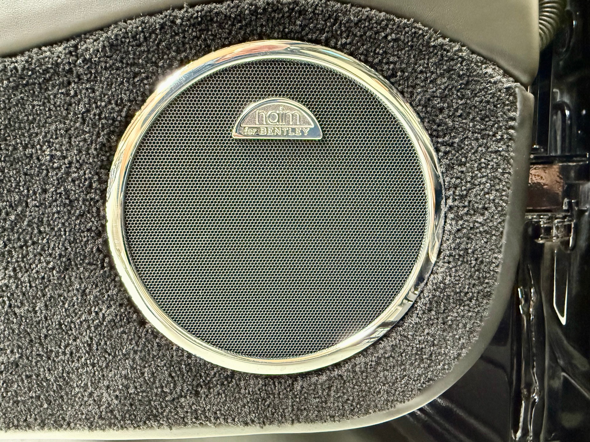 BENTLEY Mulsanne Speed-image-15
