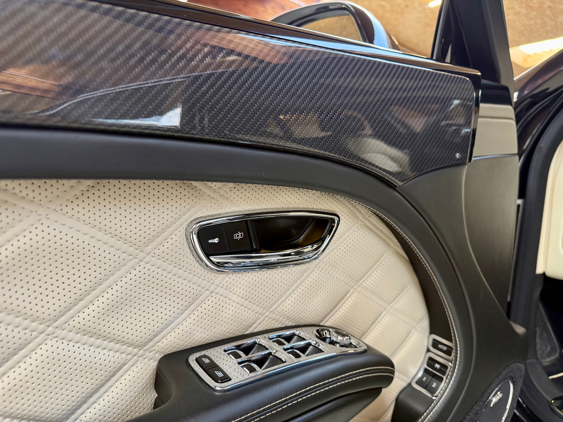 BENTLEY Mulsanne Speed-image-14