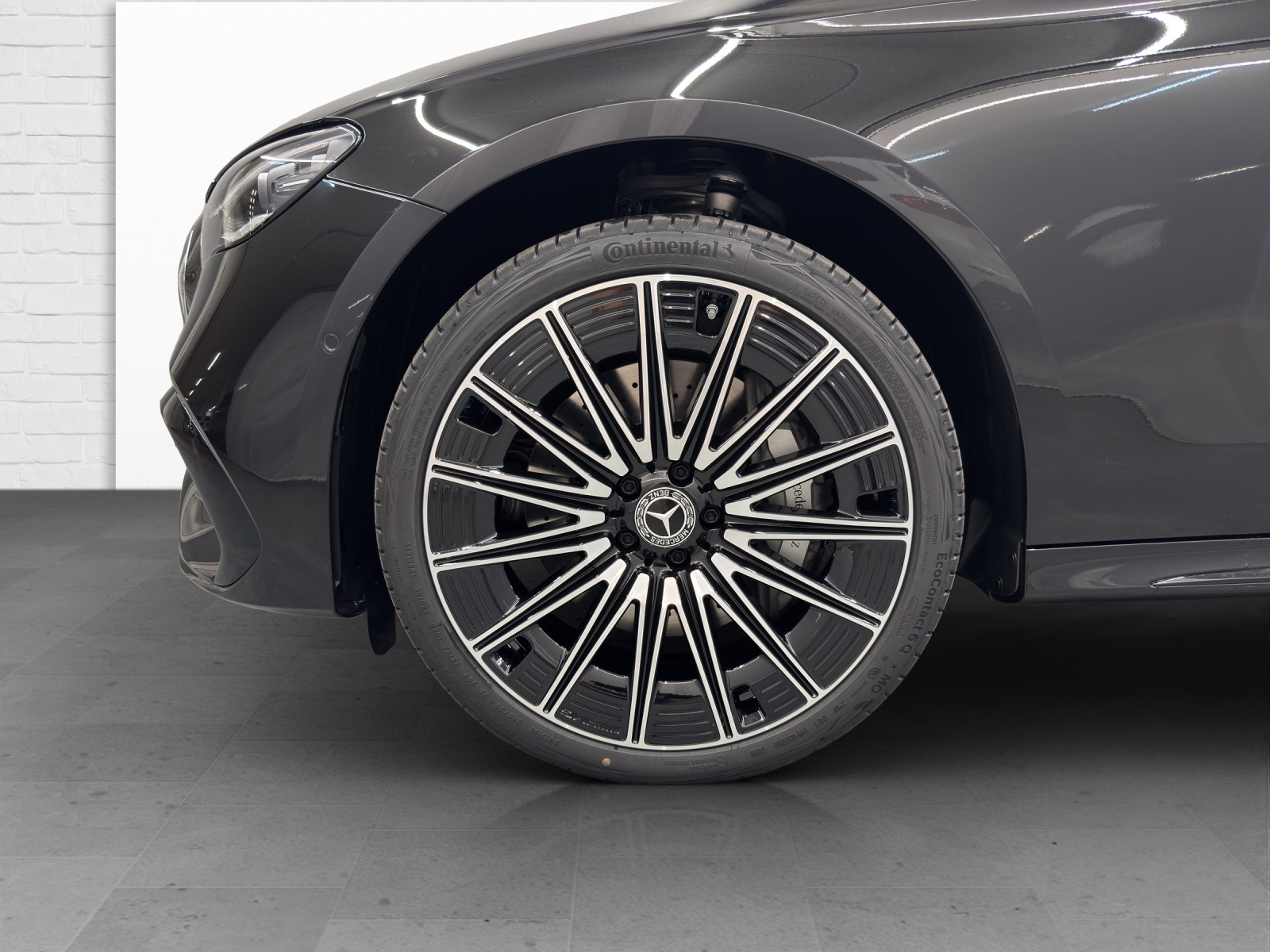 MERCEDES-BENZ E 450 d AMG Line 4Matic-image-5