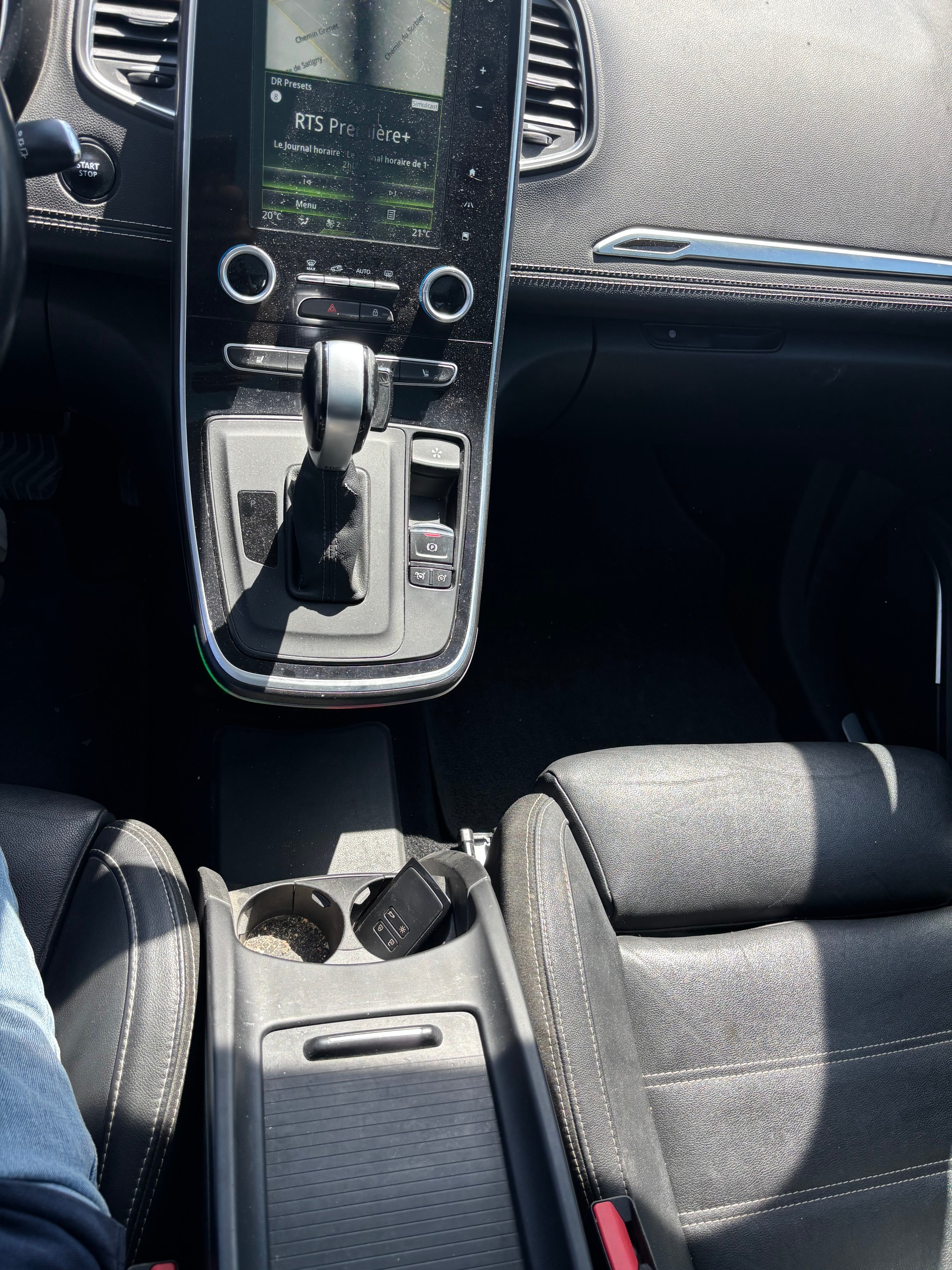 RENAULT Scénic 1.6 dCi Bose EDC-image-10