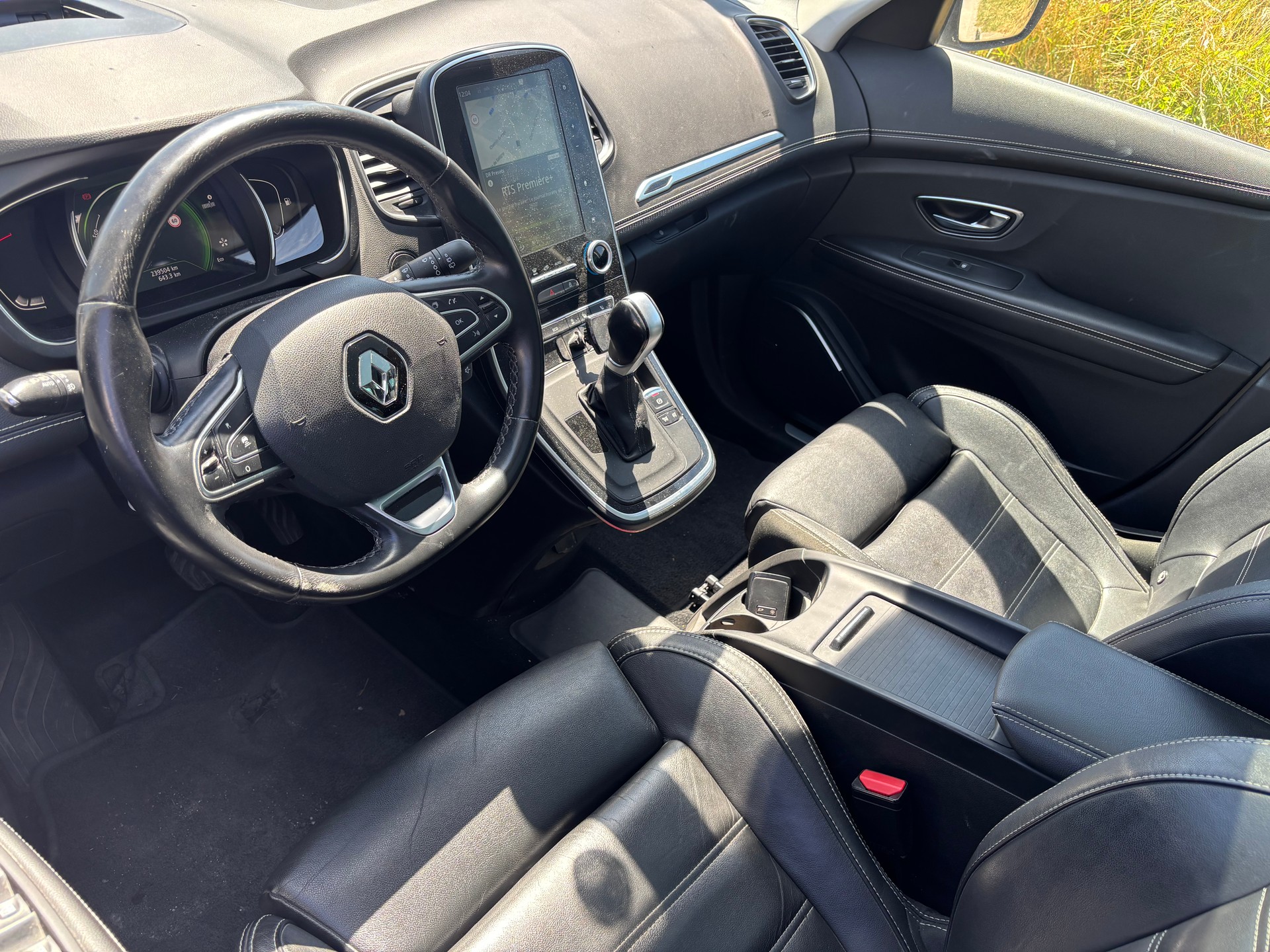 RENAULT Scénic 1.6 dCi Bose EDC-image-8