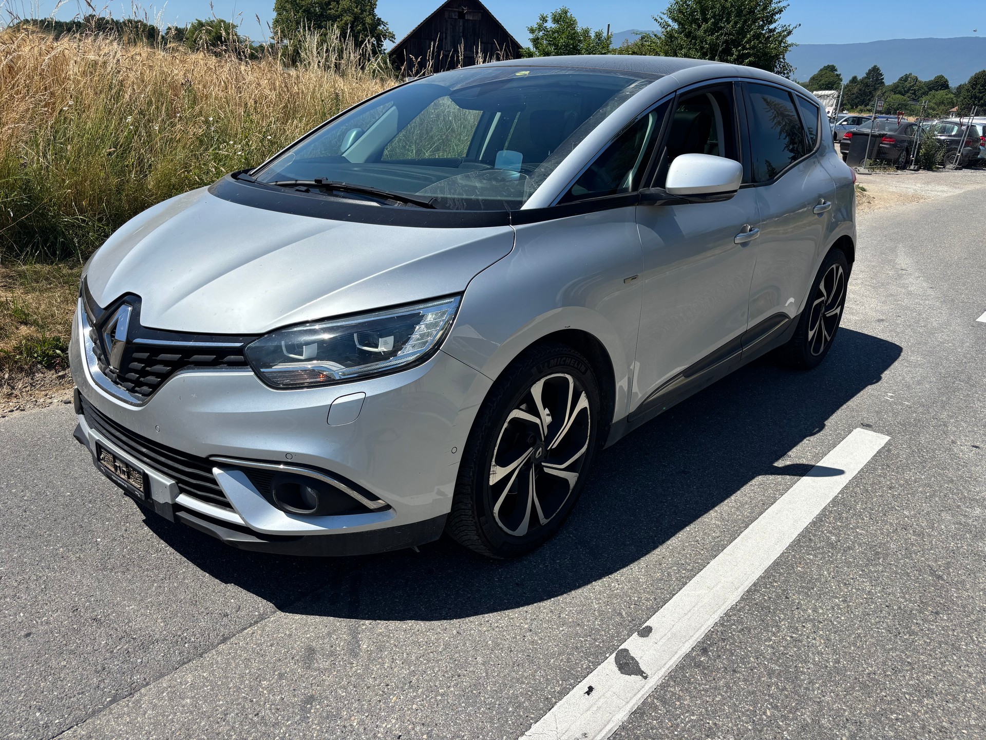 RENAULT Scénic 1.6 dCi Bose EDC-image-1