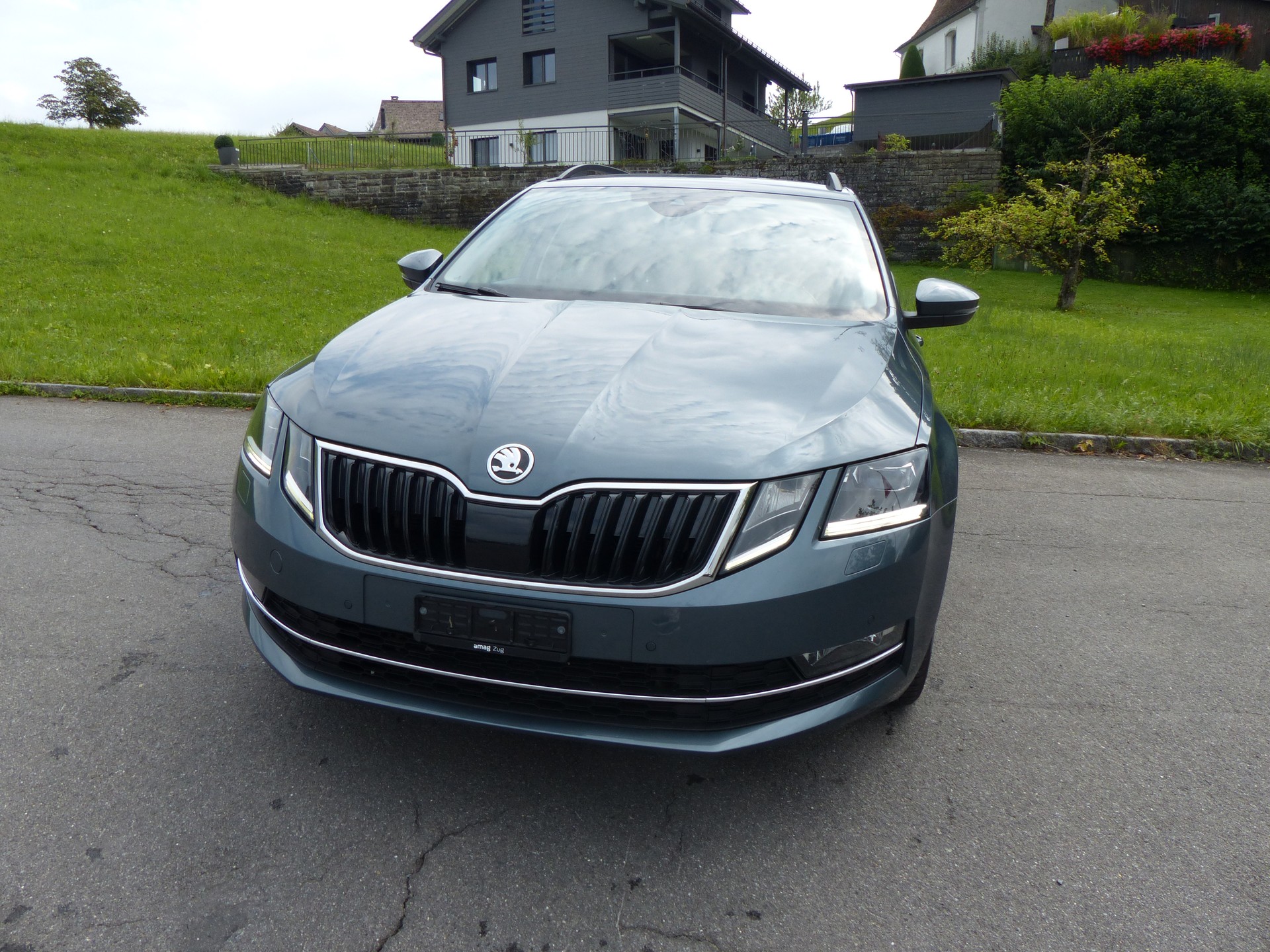 SKODA Octavia Combi 2.0 TDI Style DSG-image-1