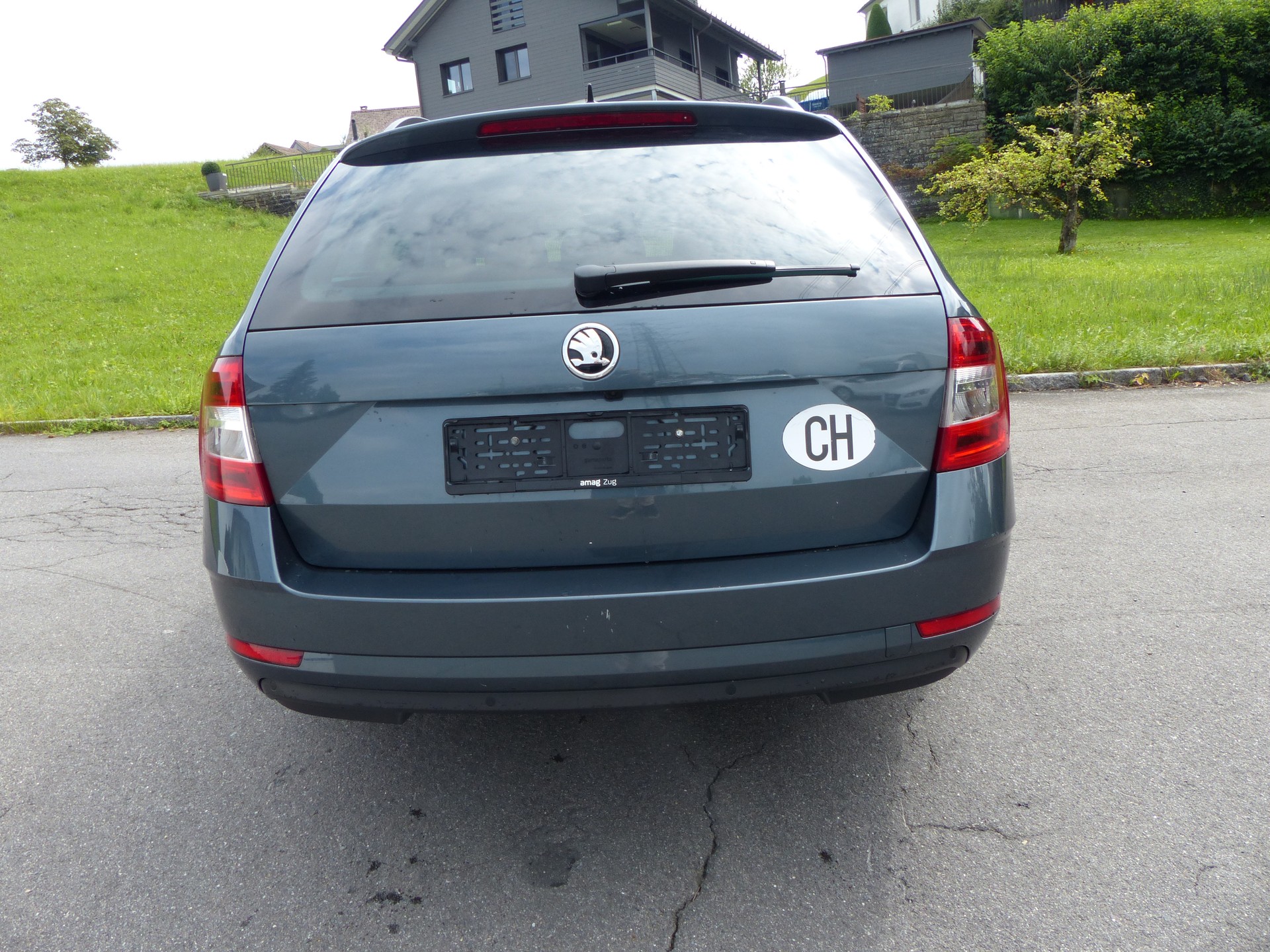 SKODA Octavia Combi 2.0 TDI Style DSG-image-7