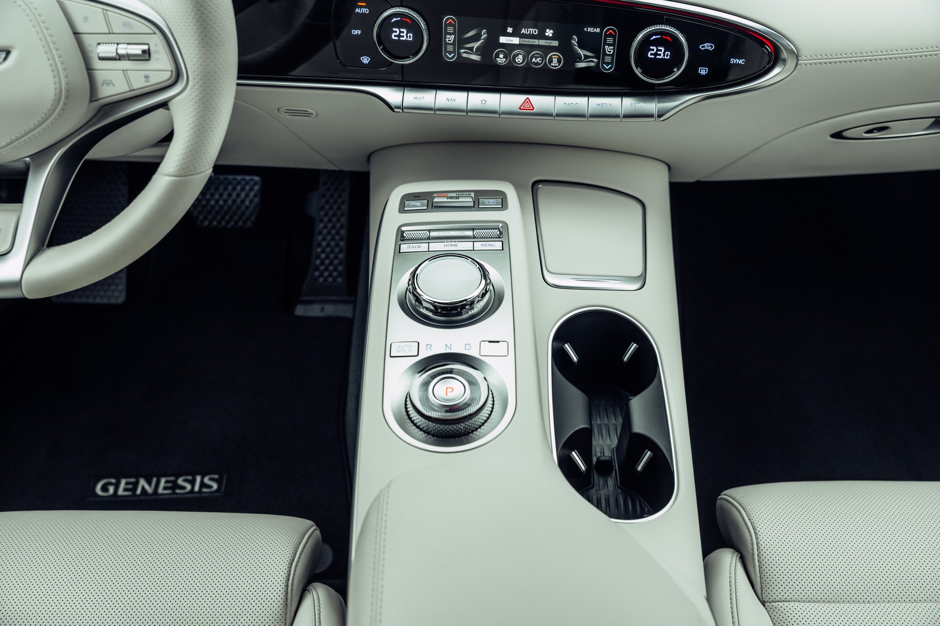 GENESIS GV70 Electrified Sport kWh 77,4 AWD-image-17