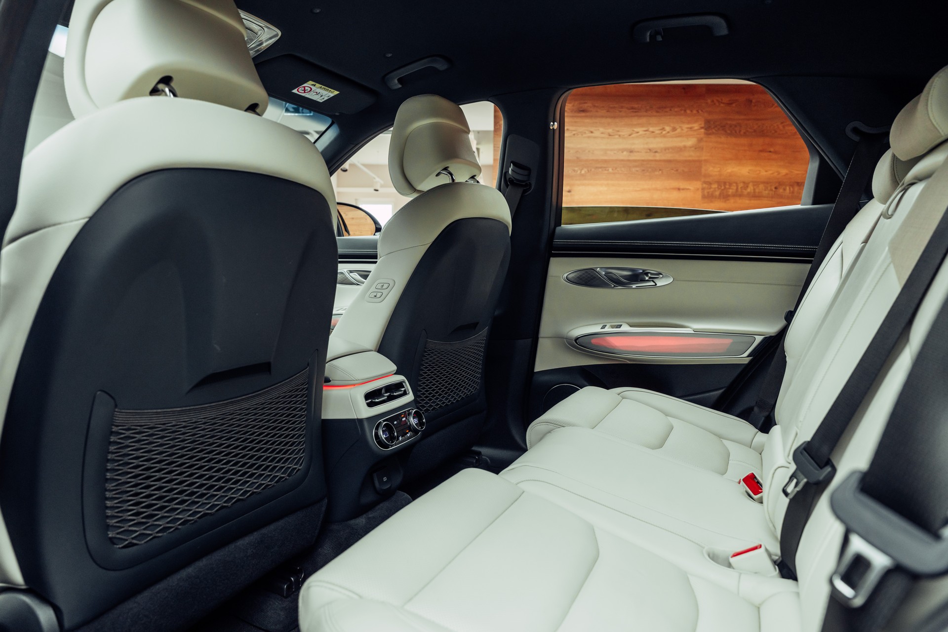 GENESIS GV70 Electrified Sport kWh 77,4 AWD-image-8