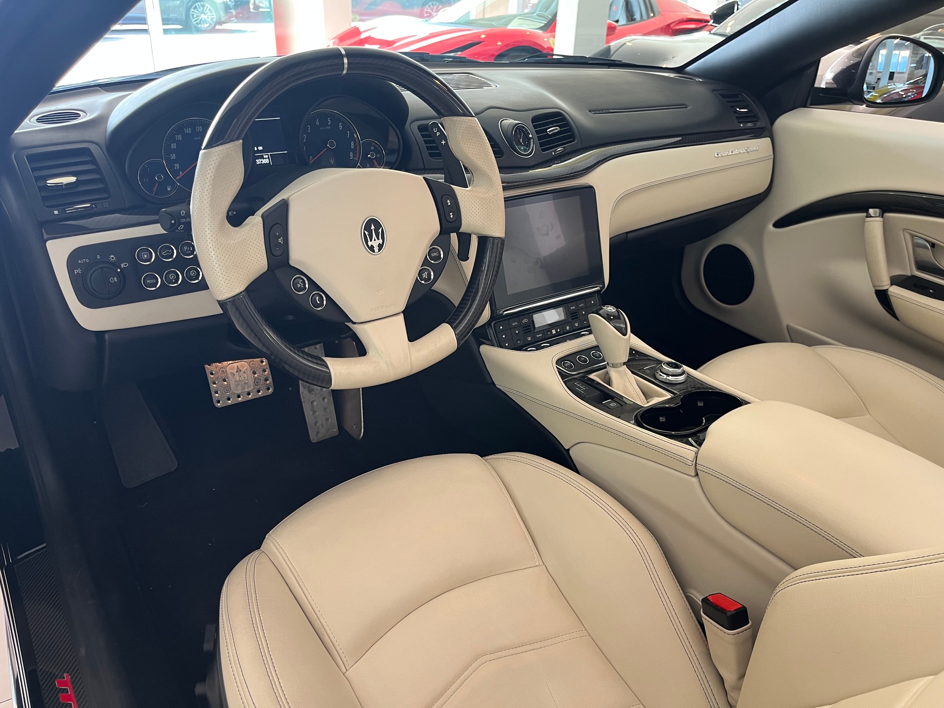 MASERATI GranCabrio Sport-image-7