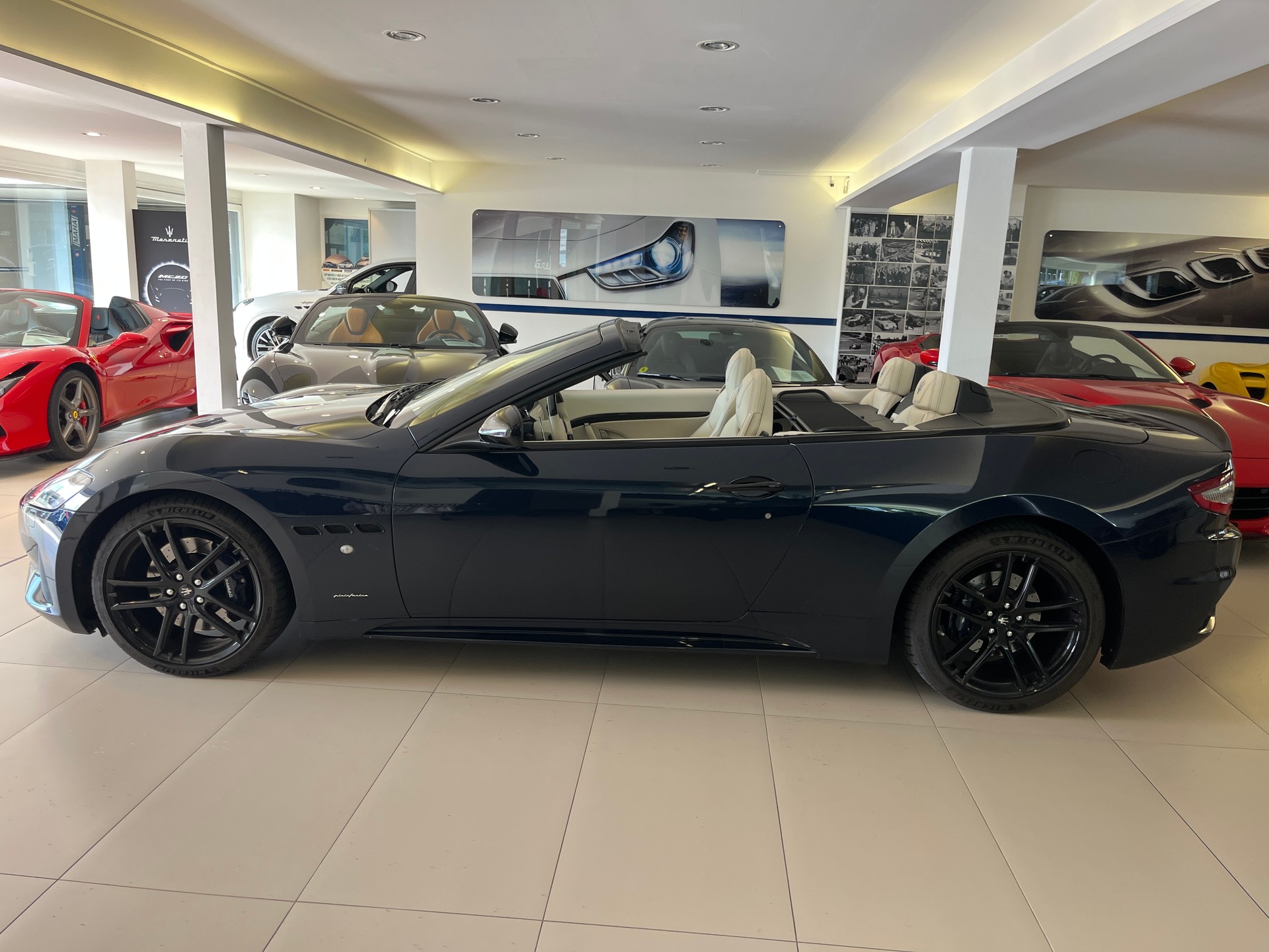 MASERATI GranCabrio Sport-image-11