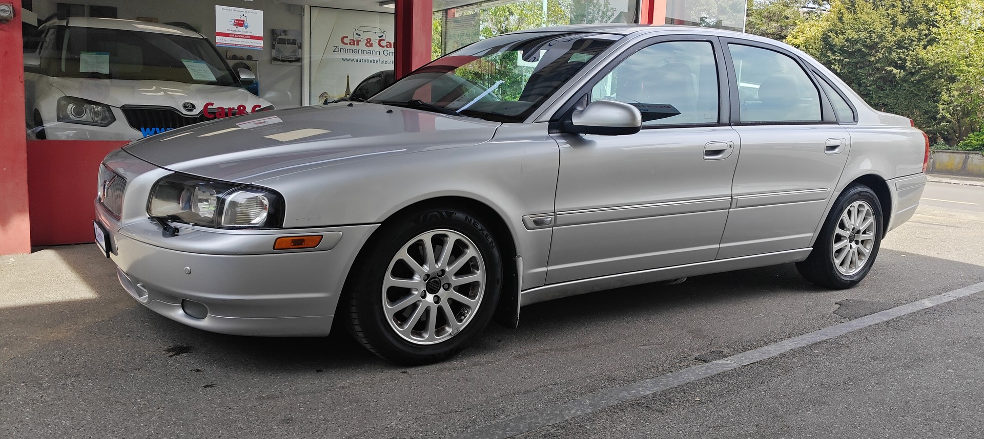 VOLVO S80 T6-image-1