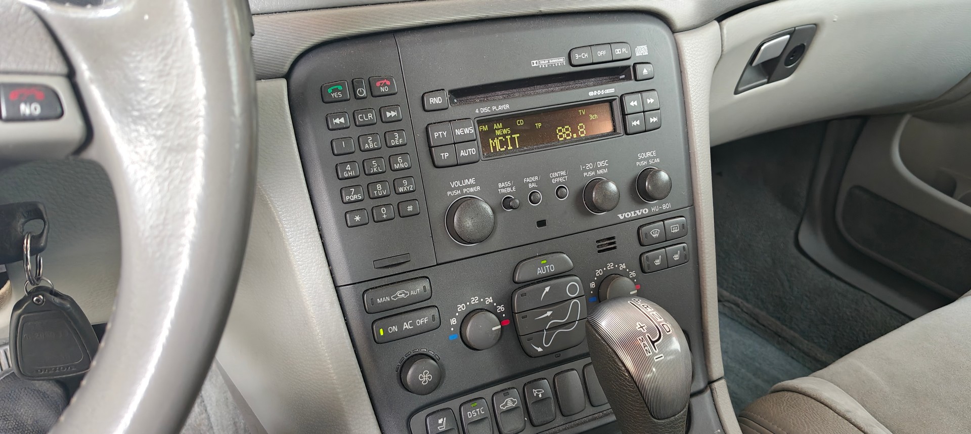 VOLVO S80 T6-image-12