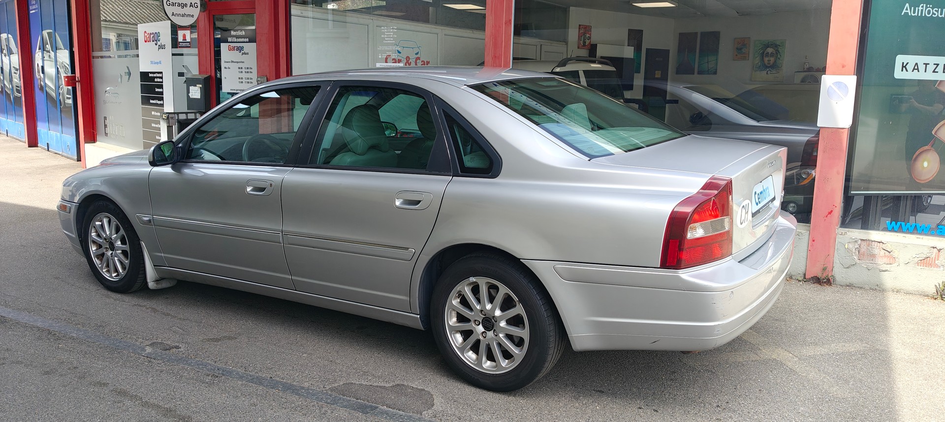 VOLVO S80 T6-image-3