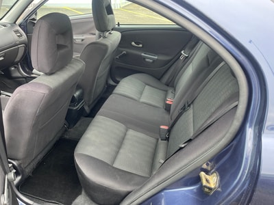 MITSUBISHI Carisma 1.8 GDI PremiumAutomat-image-9