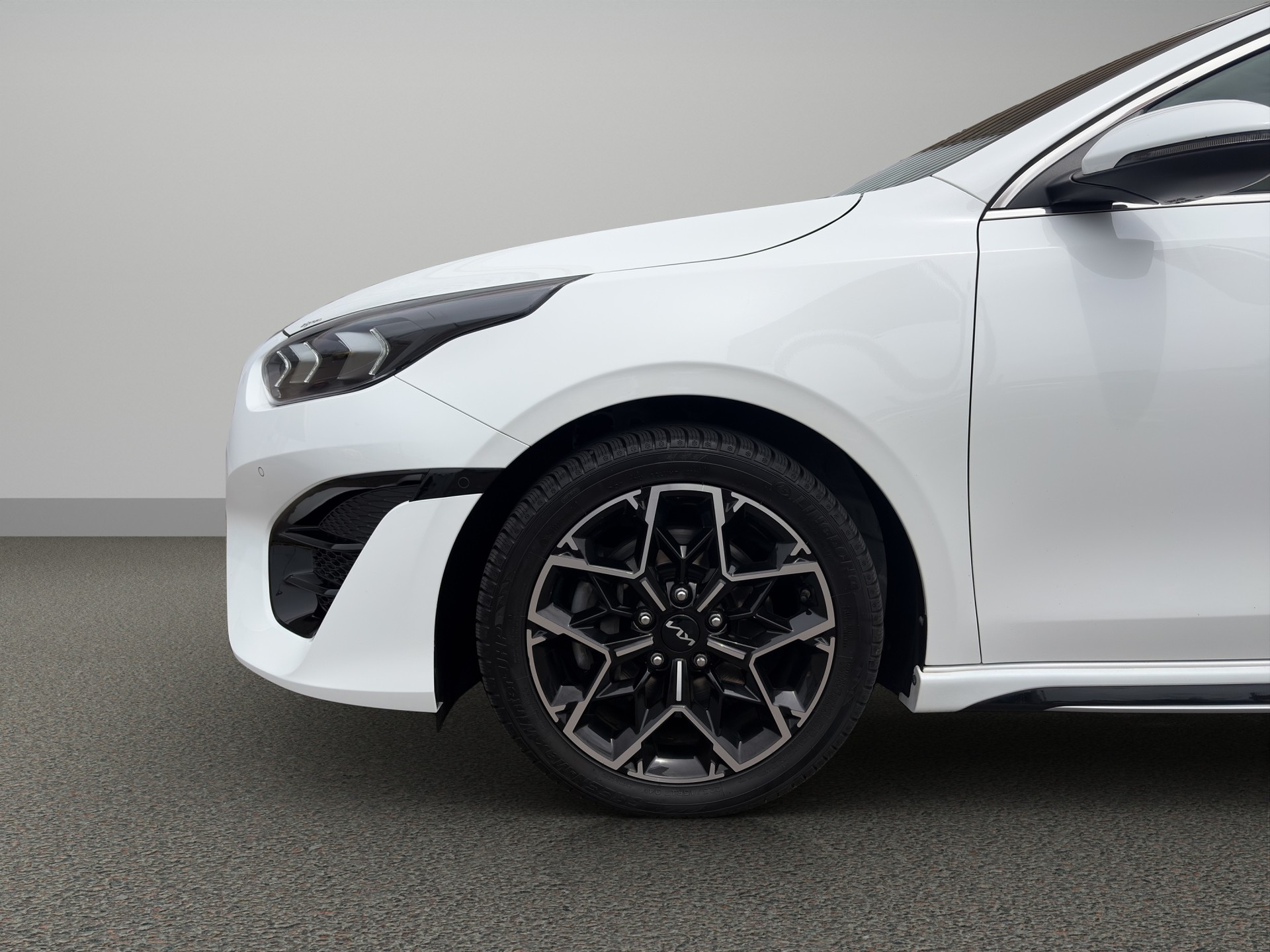 KIA Ceed 1.5 T-GDi GT-Line-image-9