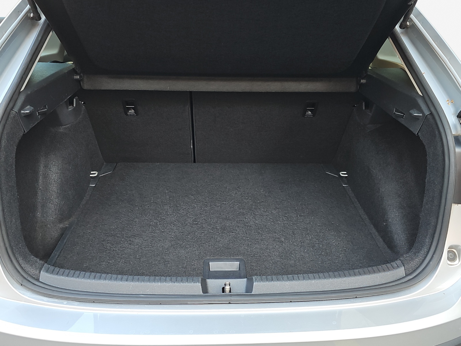 VW Taigo 1.0 TSI Life-image-12