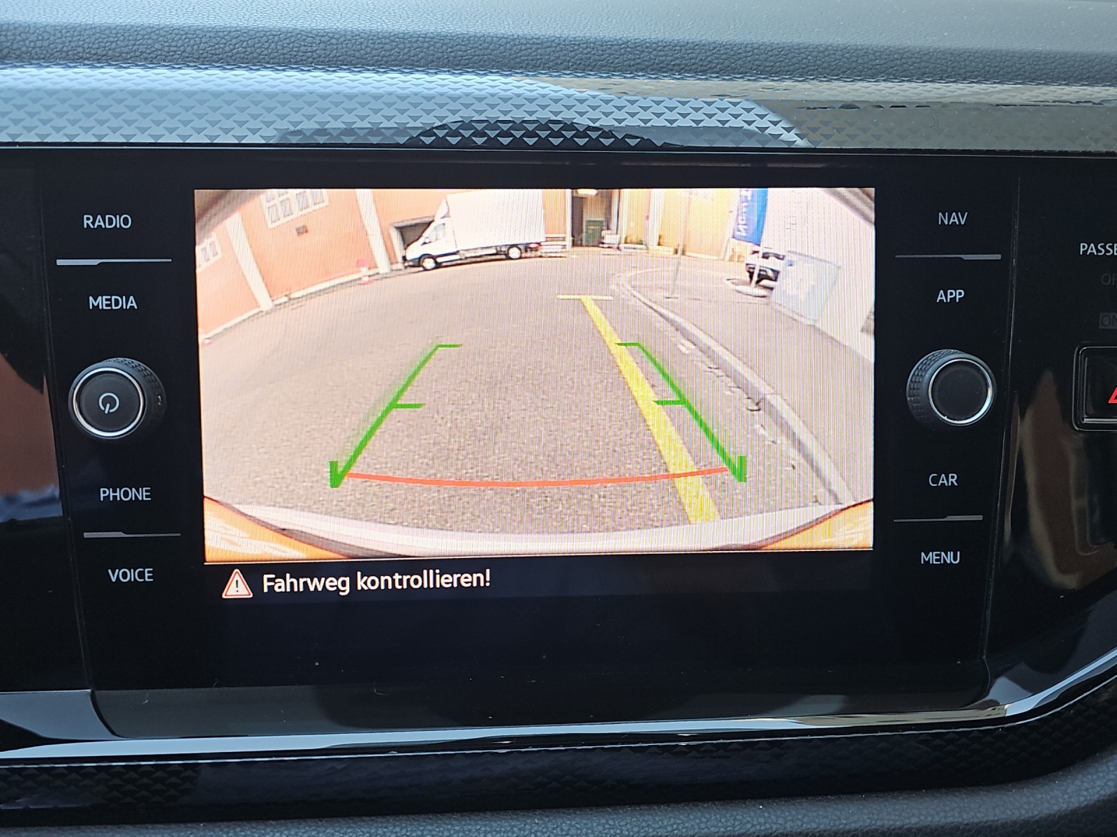 VW Taigo 1.0 TSI Life-image-13