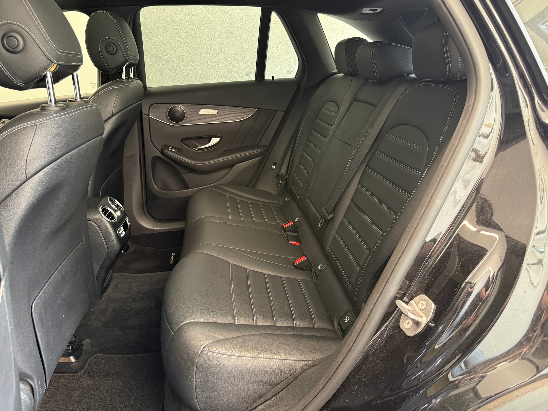 MERCEDES-BENZ GLC 250 AMG Line 4Matic 9G-Tronic Ab 380.- pro Monat-image-9