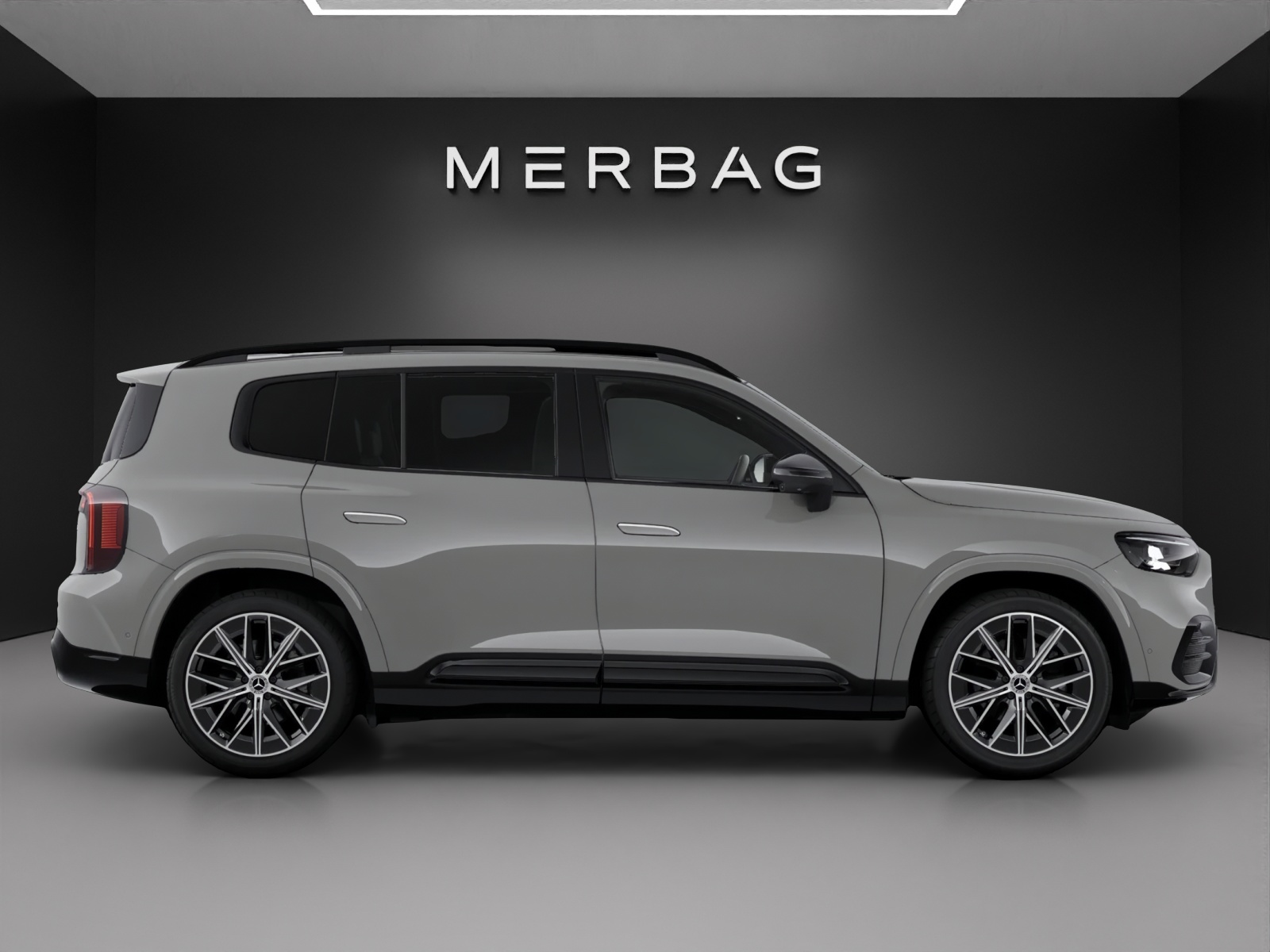 MERCEDES-BENZ GLB 220 4Matic 8G-Tronic-image-1