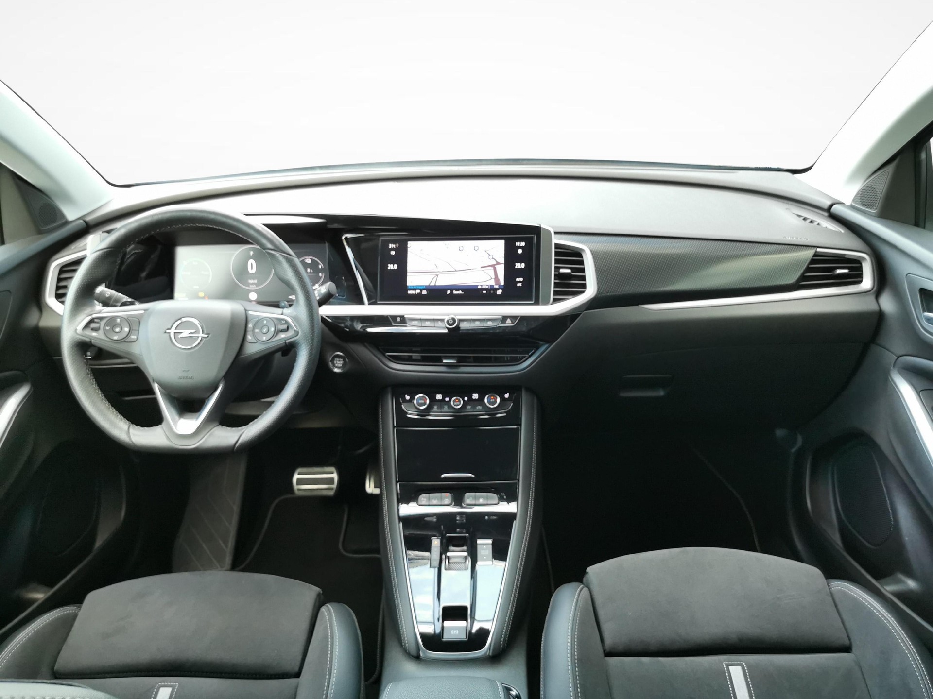 OPEL Grandland 1.6 T PHEV GSE-image-3