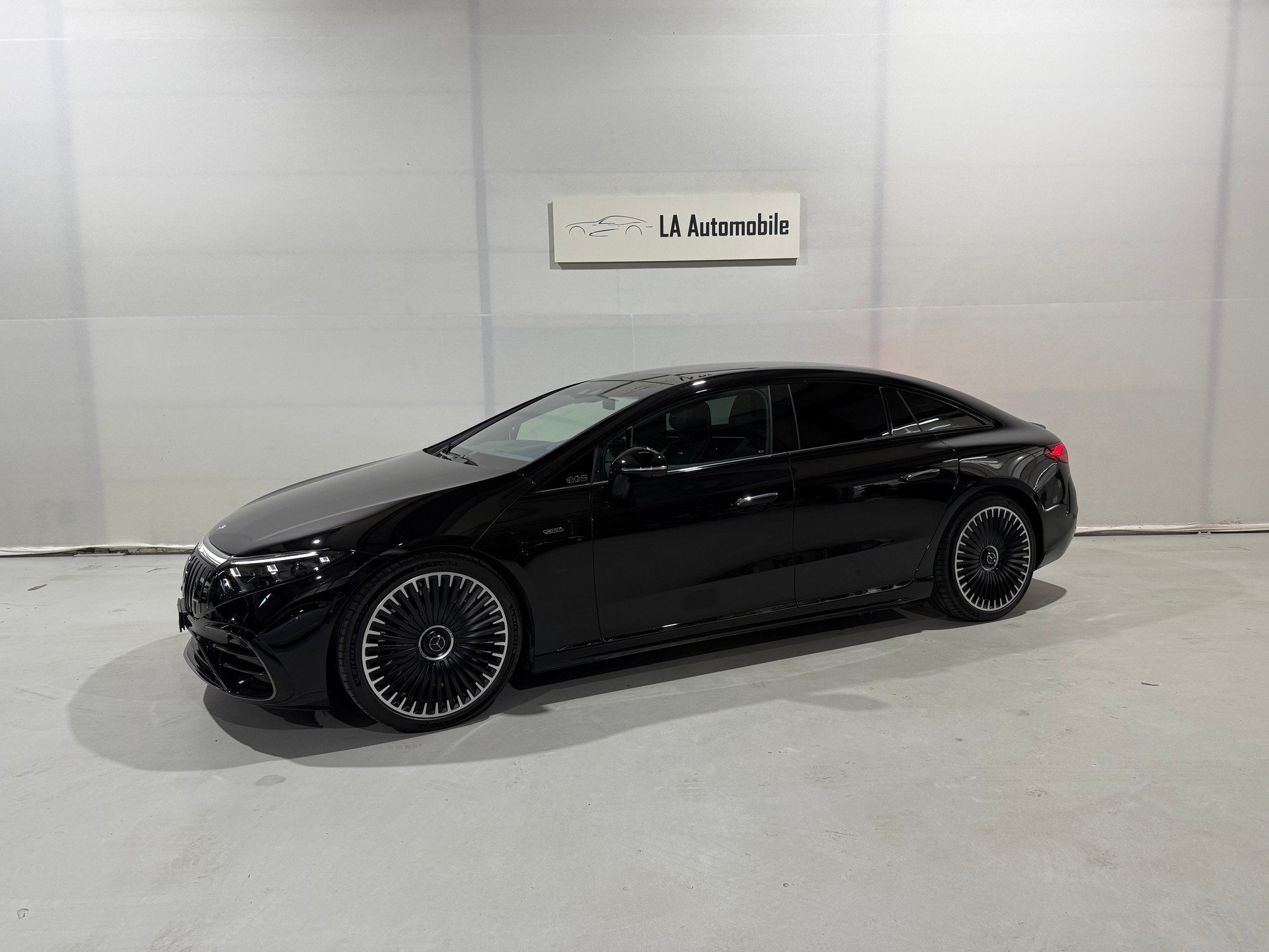 MERCEDES-BENZ EQS 53 AMG 4Matic+-image-1
