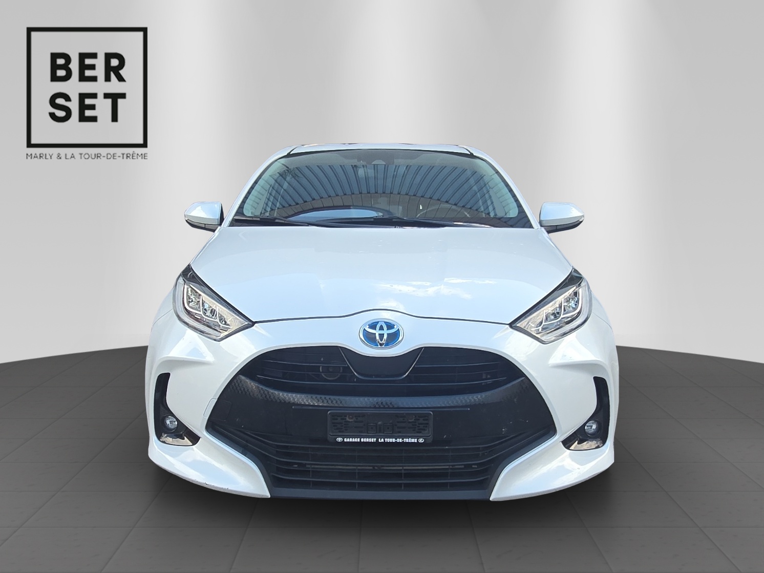 TOYOTA Yaris 1.5 VVT-i HSD Trend-image-7