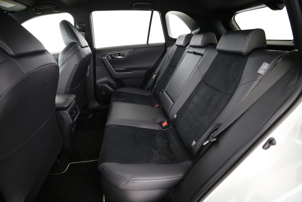 TOYOTA RAV4 2.5 HEV GR Sport-image-11