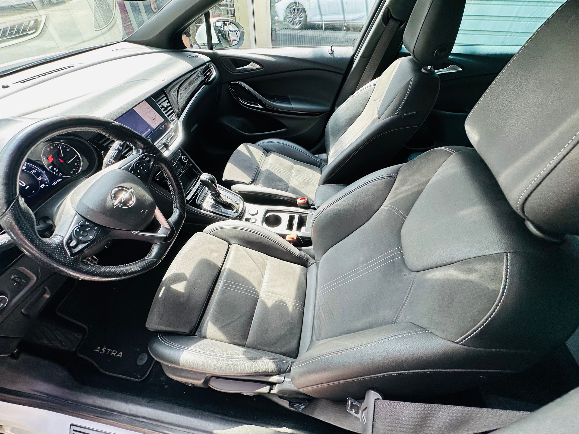 OPEL Astra Sports Tourer 1.4i Turbo Edition-image-11