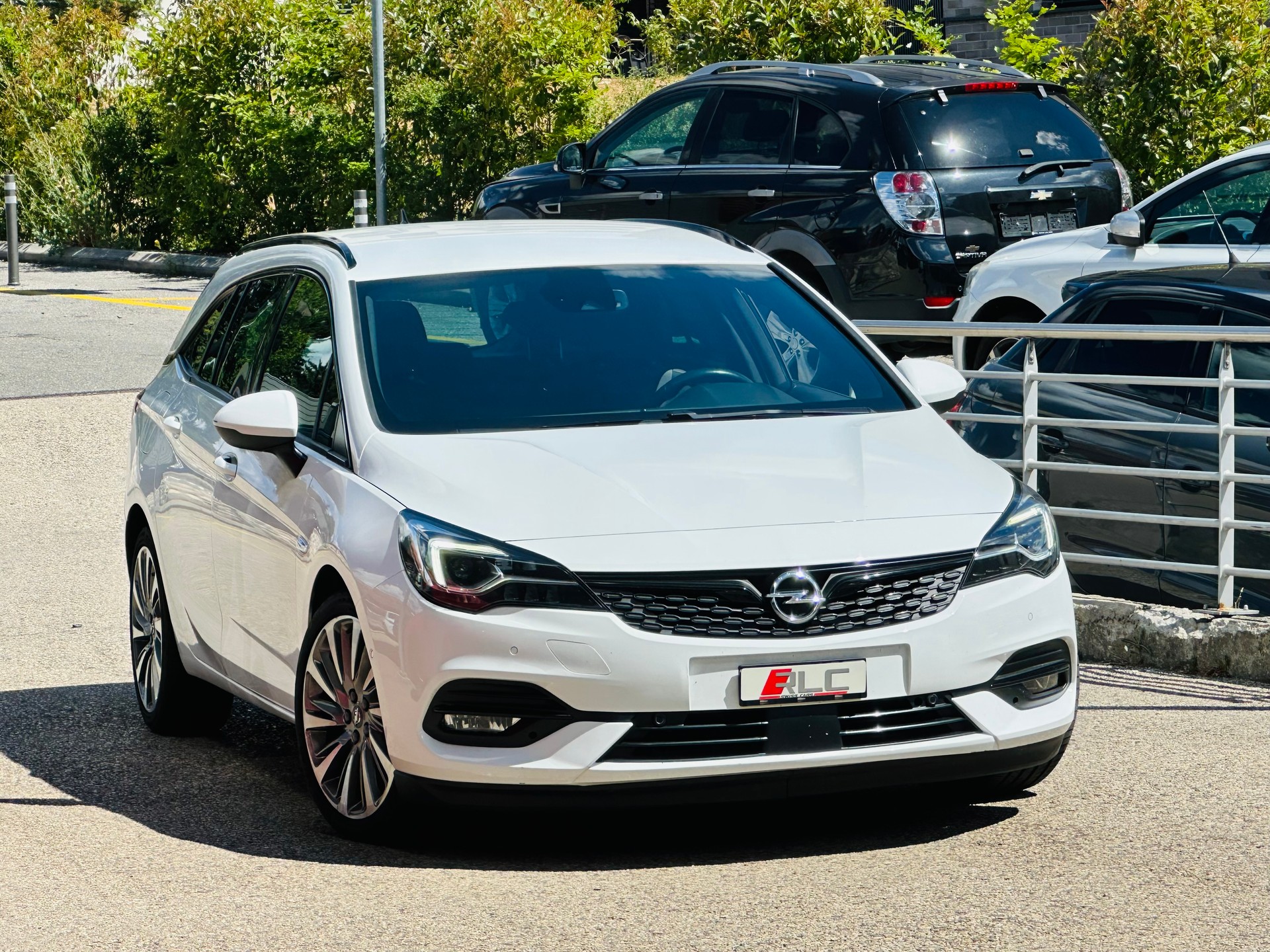 OPEL Astra Sports Tourer 1.4i Turbo Edition-showroom-element-1
