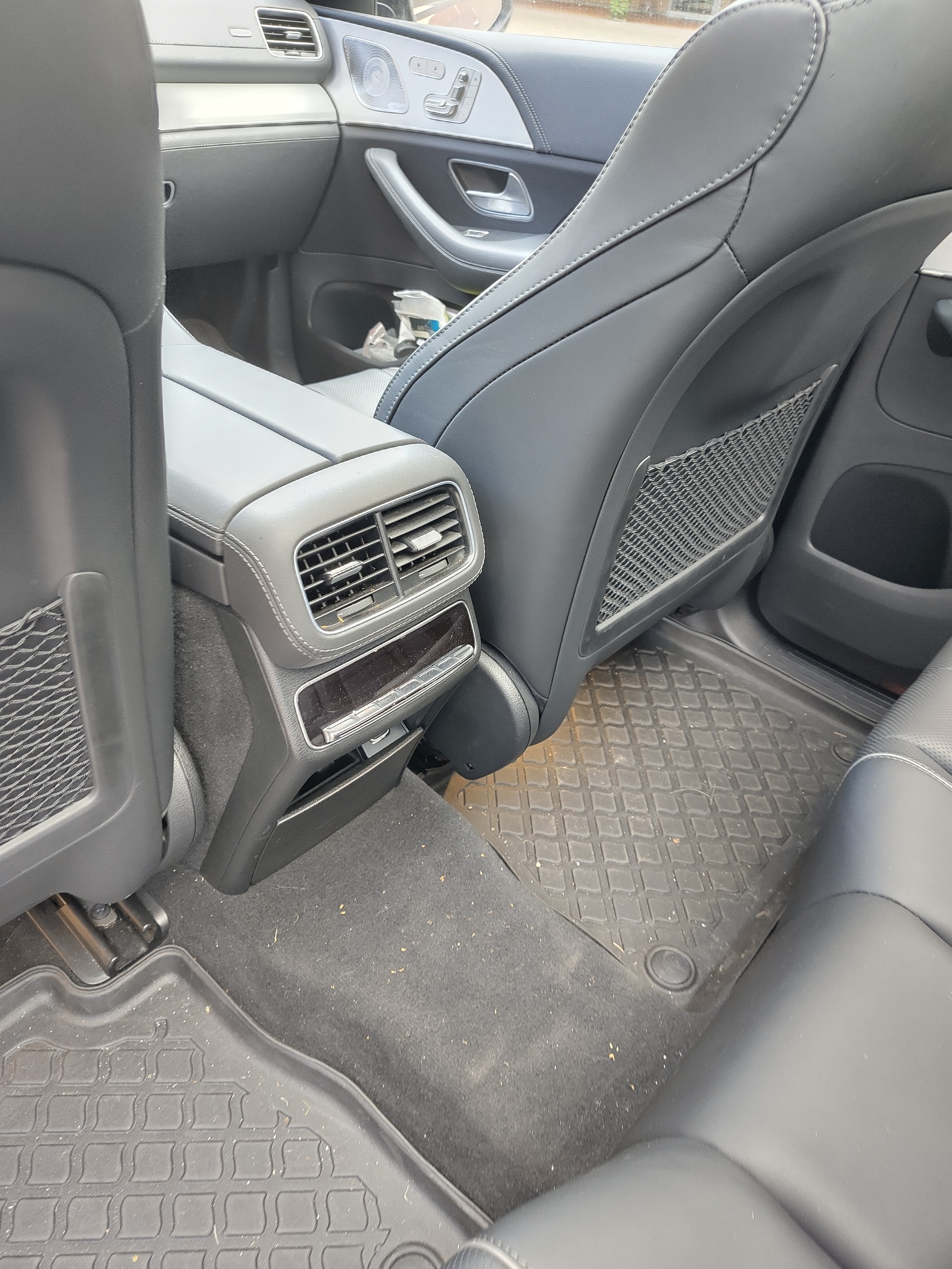 MERCEDES-BENZ GLE 350 e AMG Line 4matic-image-5