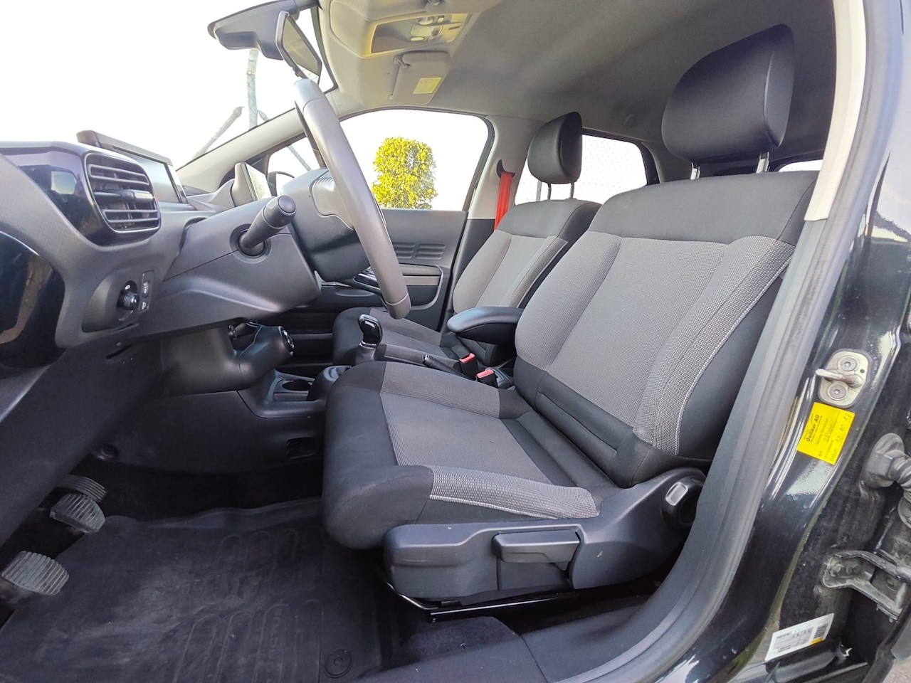 CITROEN C4 Cactus 1.2 e-THP Rip Curl-image-14