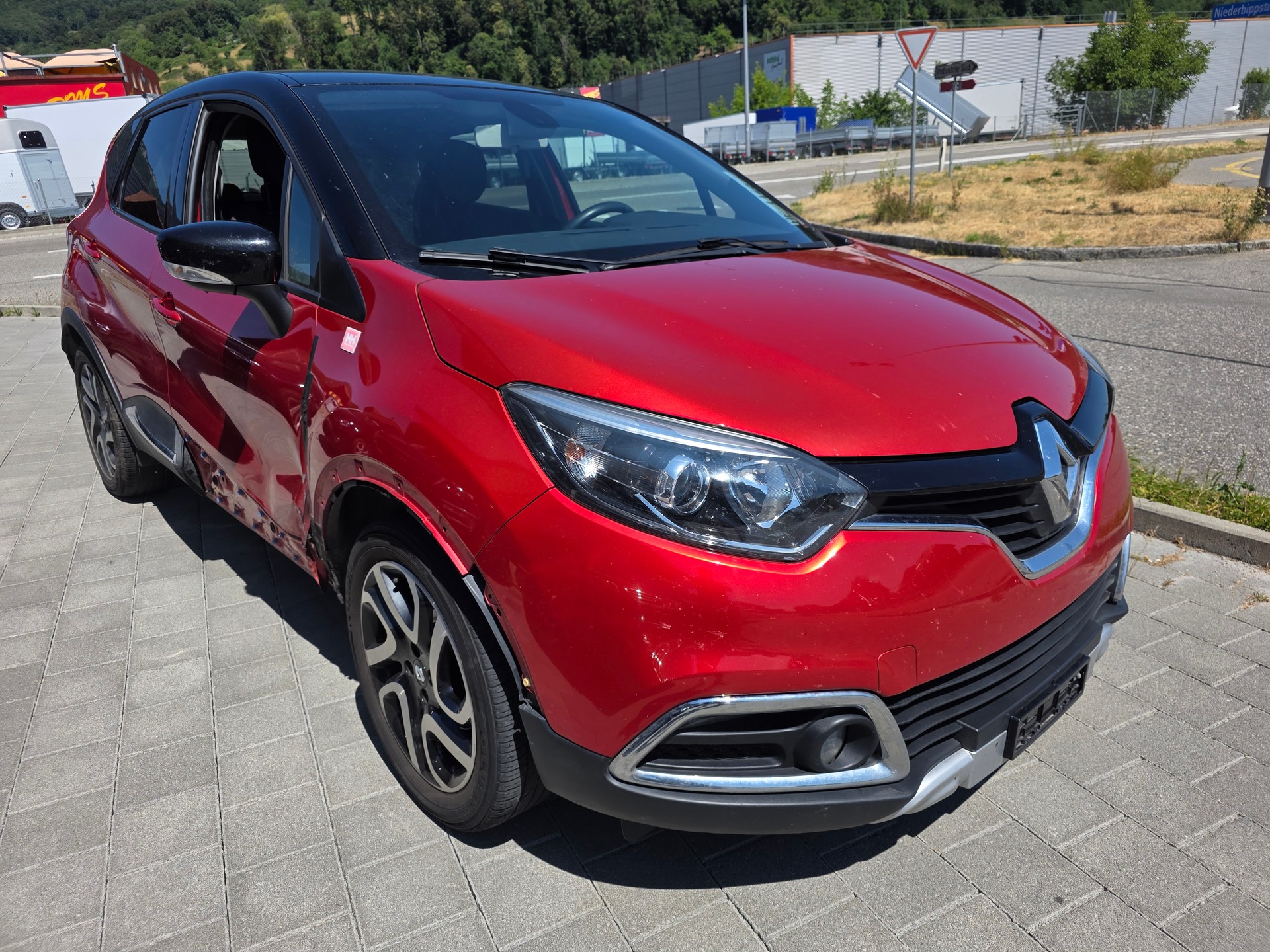 RENAULT Captur 1.2 T Helly Hansen EDC ab mfk-image-0