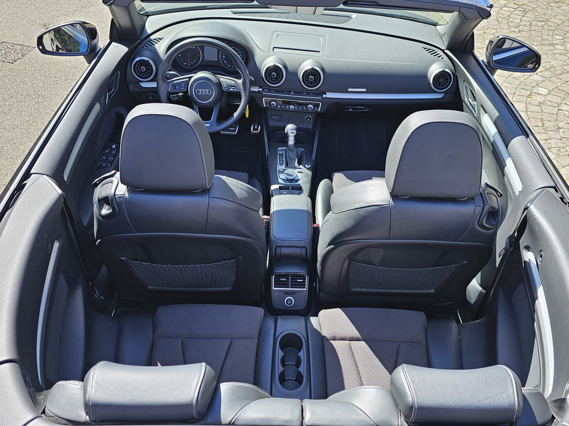 AUDI A3 Cabriolet 35 TFSI Sport Attraction S-tronic-image-9