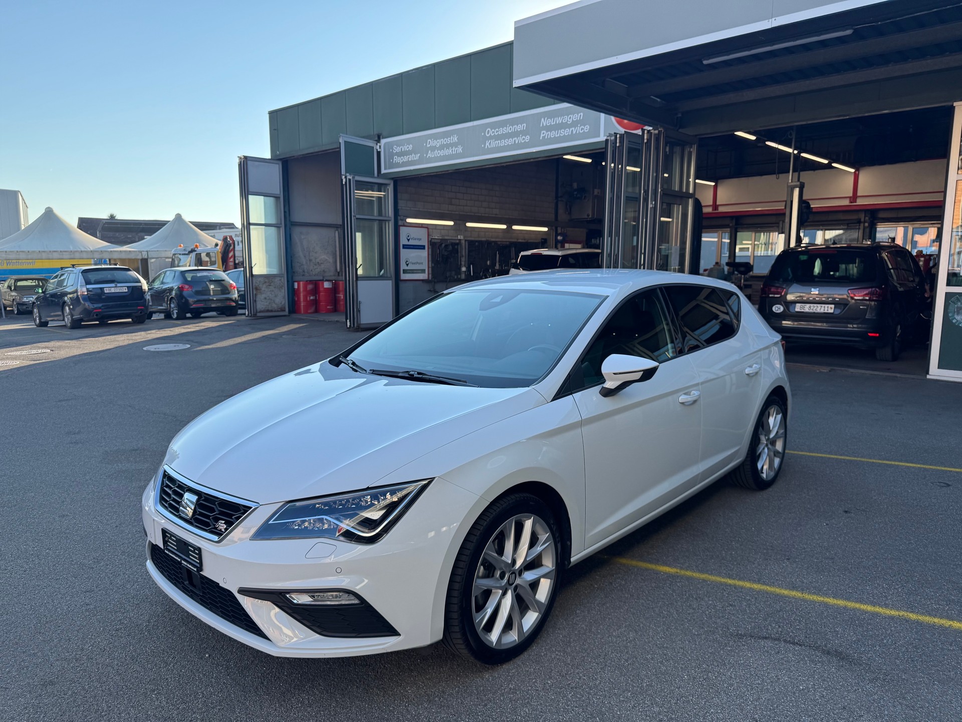 SEAT Leon 1.5 TGI FR DSG-image-1